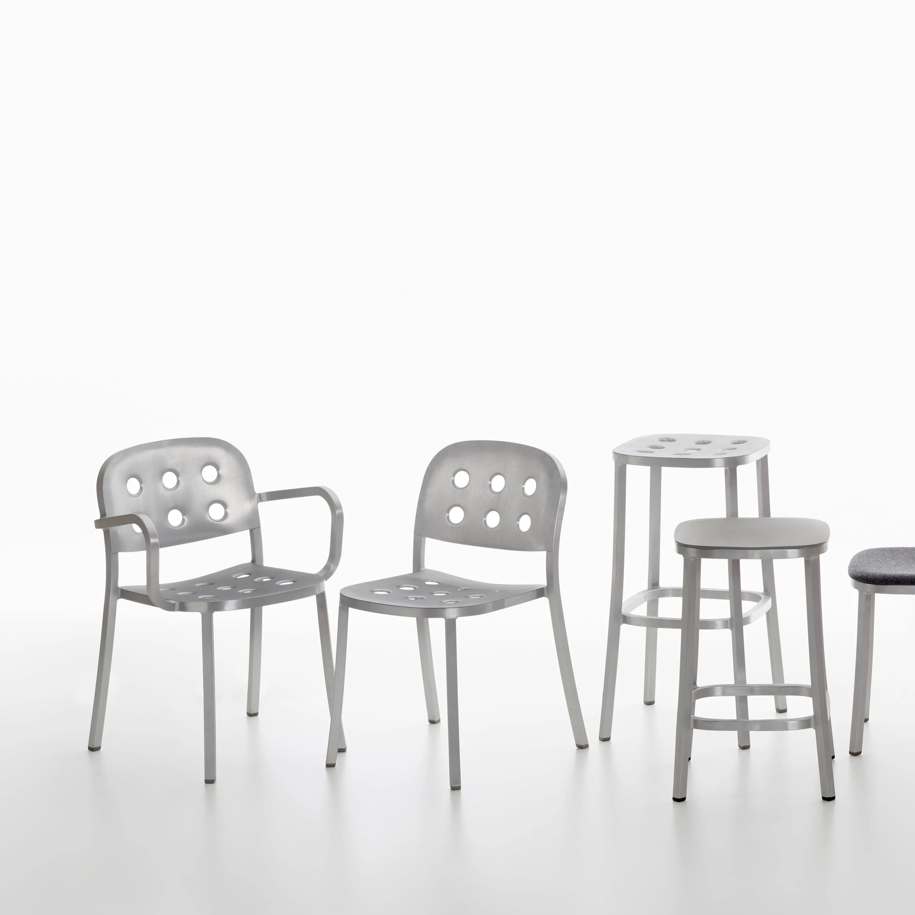 1 Inch Aluminum Stacking Chair