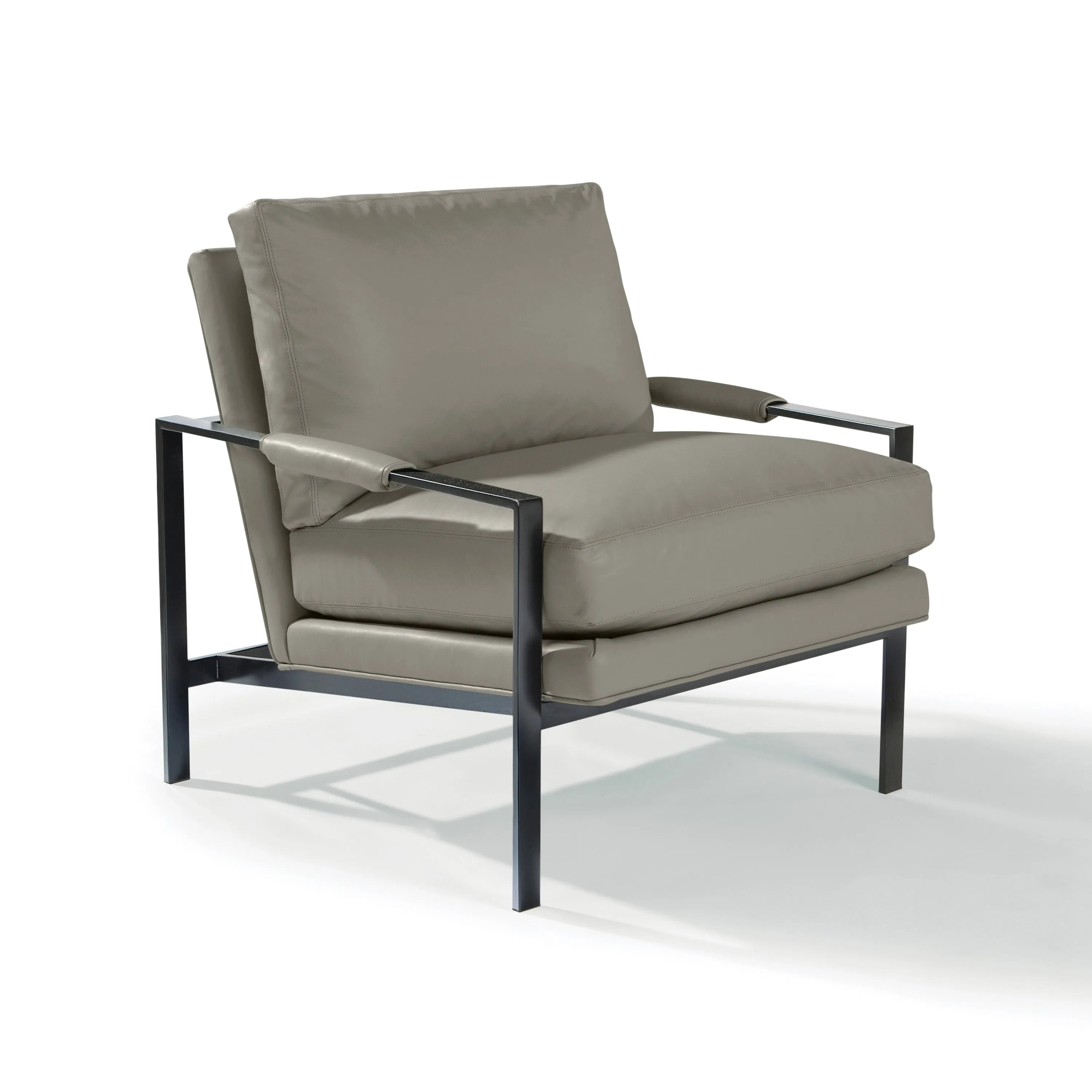 951 Design Classic Lounge Chair