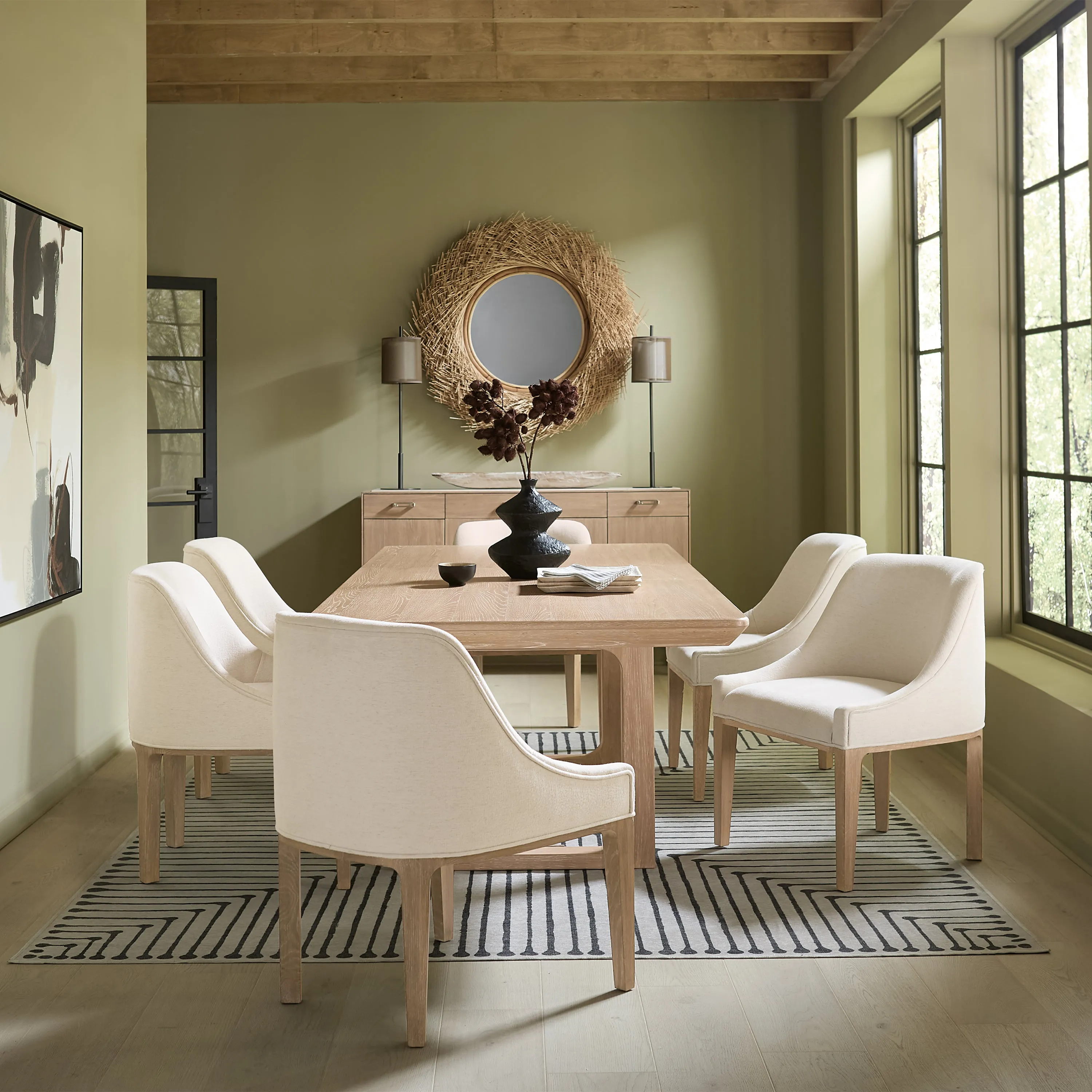 Banyon Bay Expandable Rectangle Dining Table