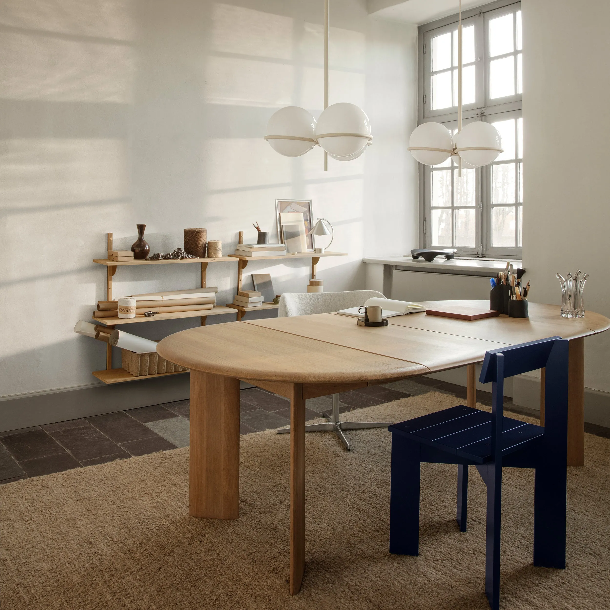 Bevel Extendable Dining Table