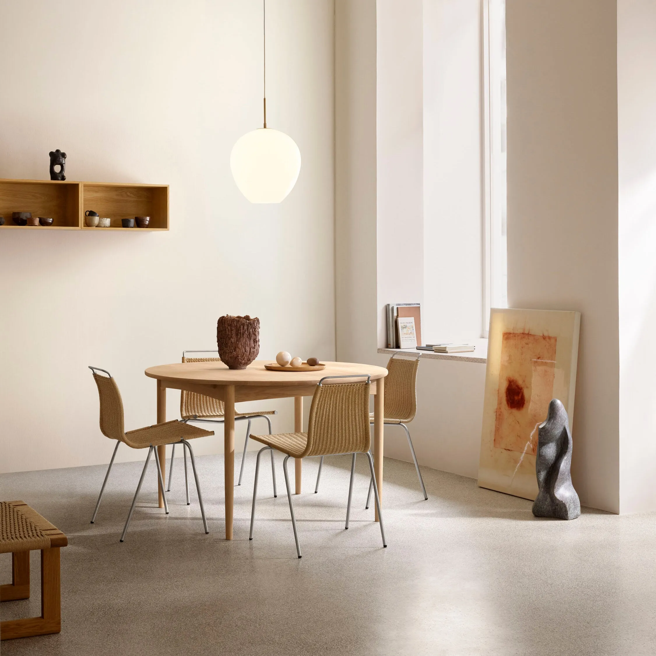 BM0121 Expandable Dining Table
