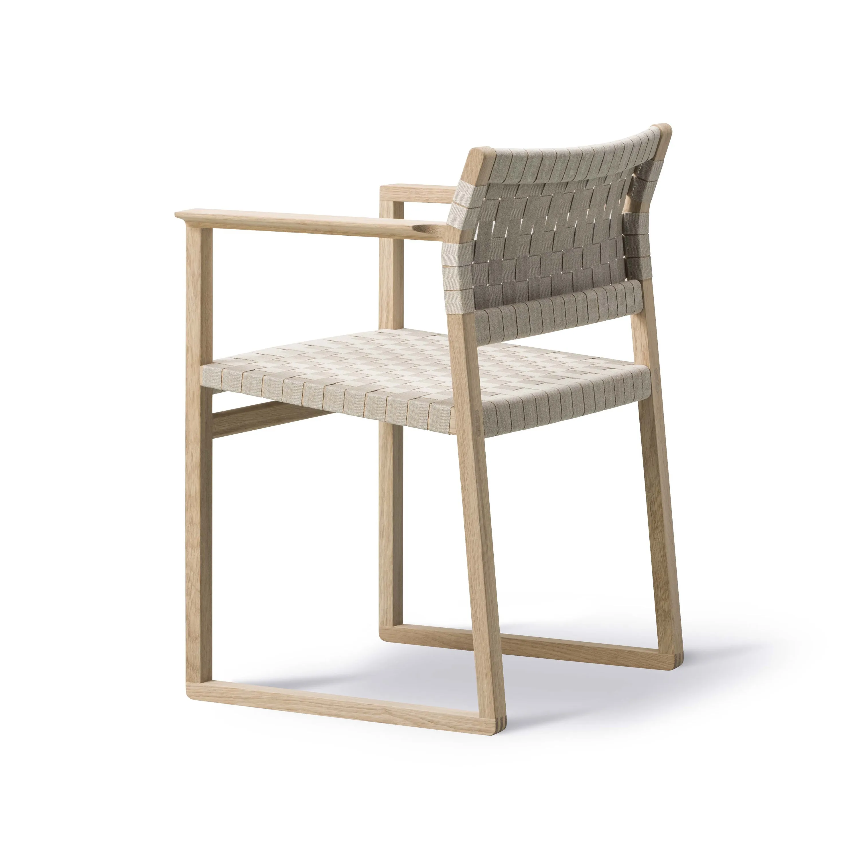 BM62 Linen Webbing Armchair