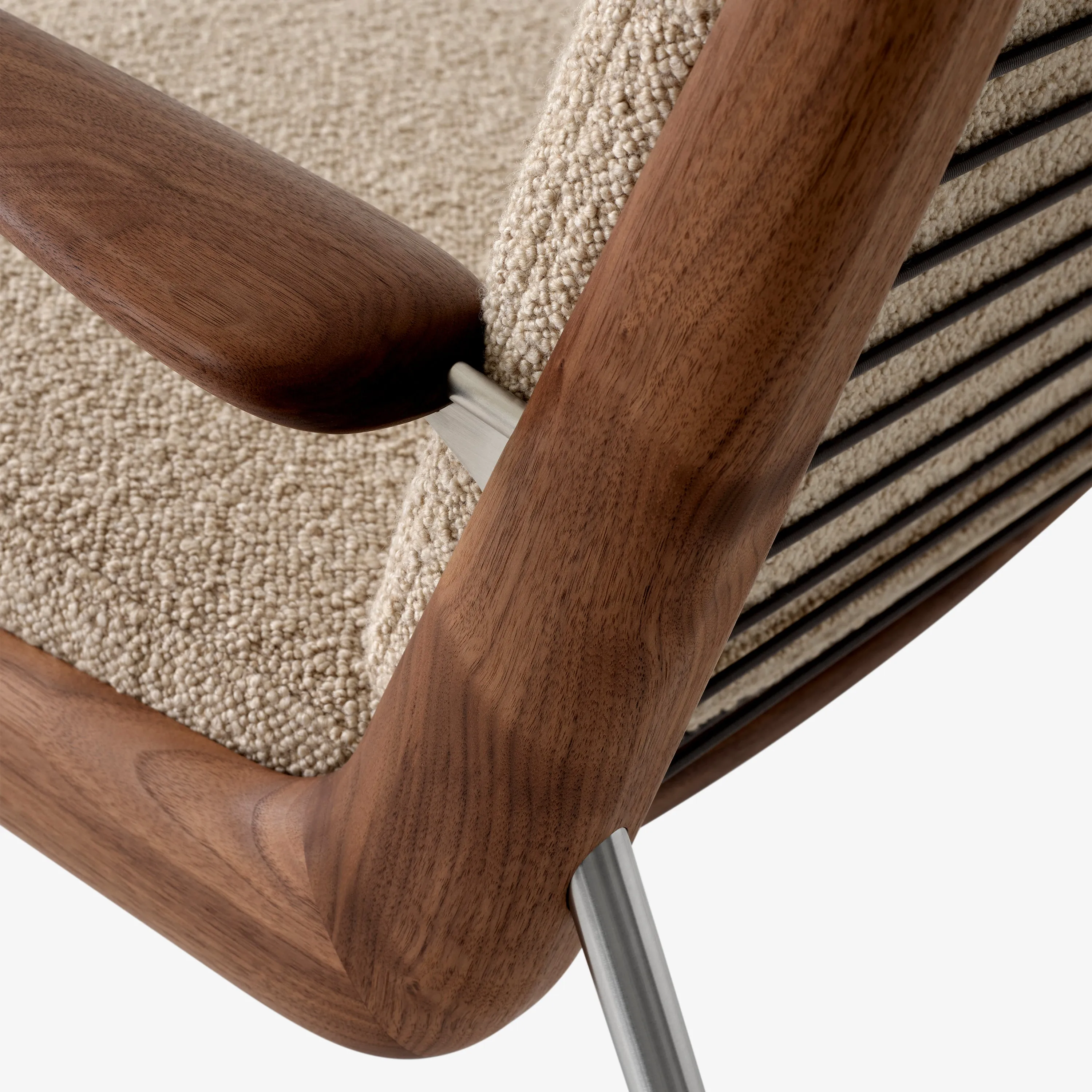 Boomerang Lounge Chair with Armrest