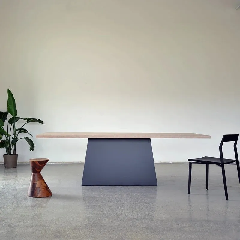 Brackton Dining Table