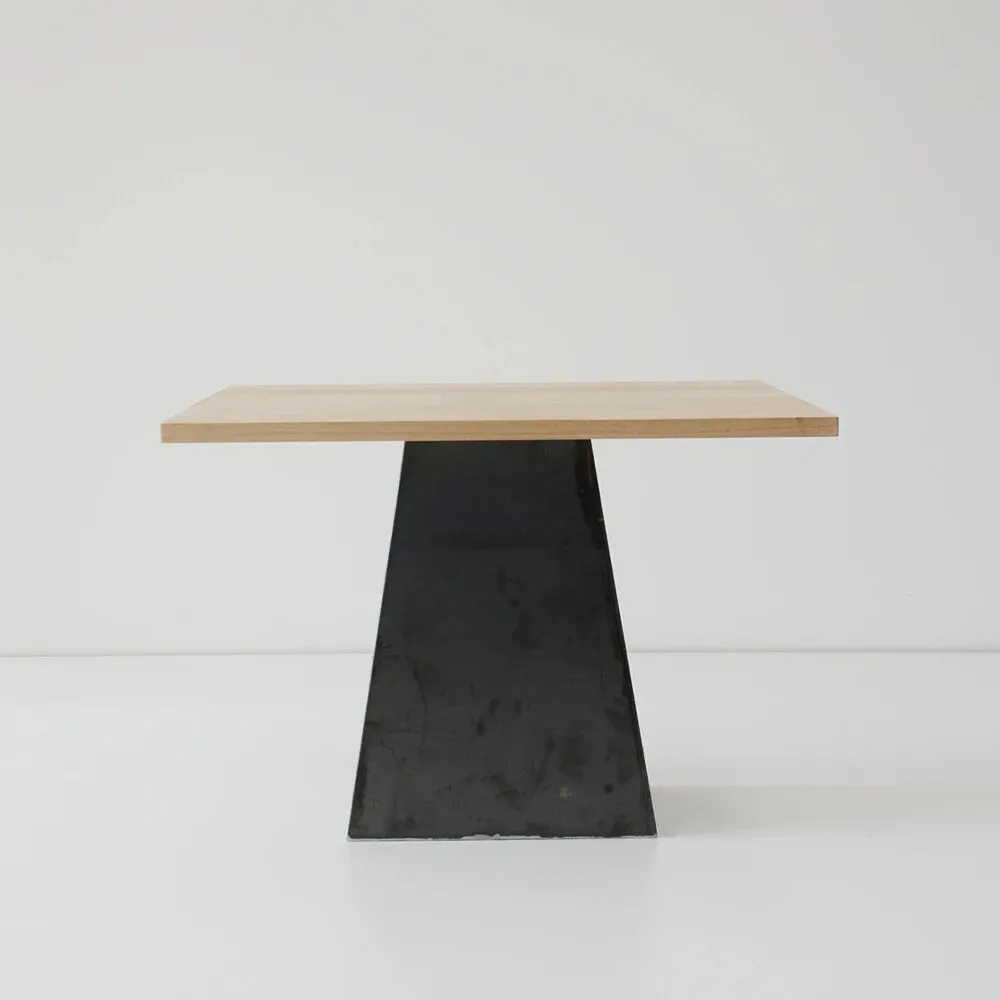 Brackton Dining Table