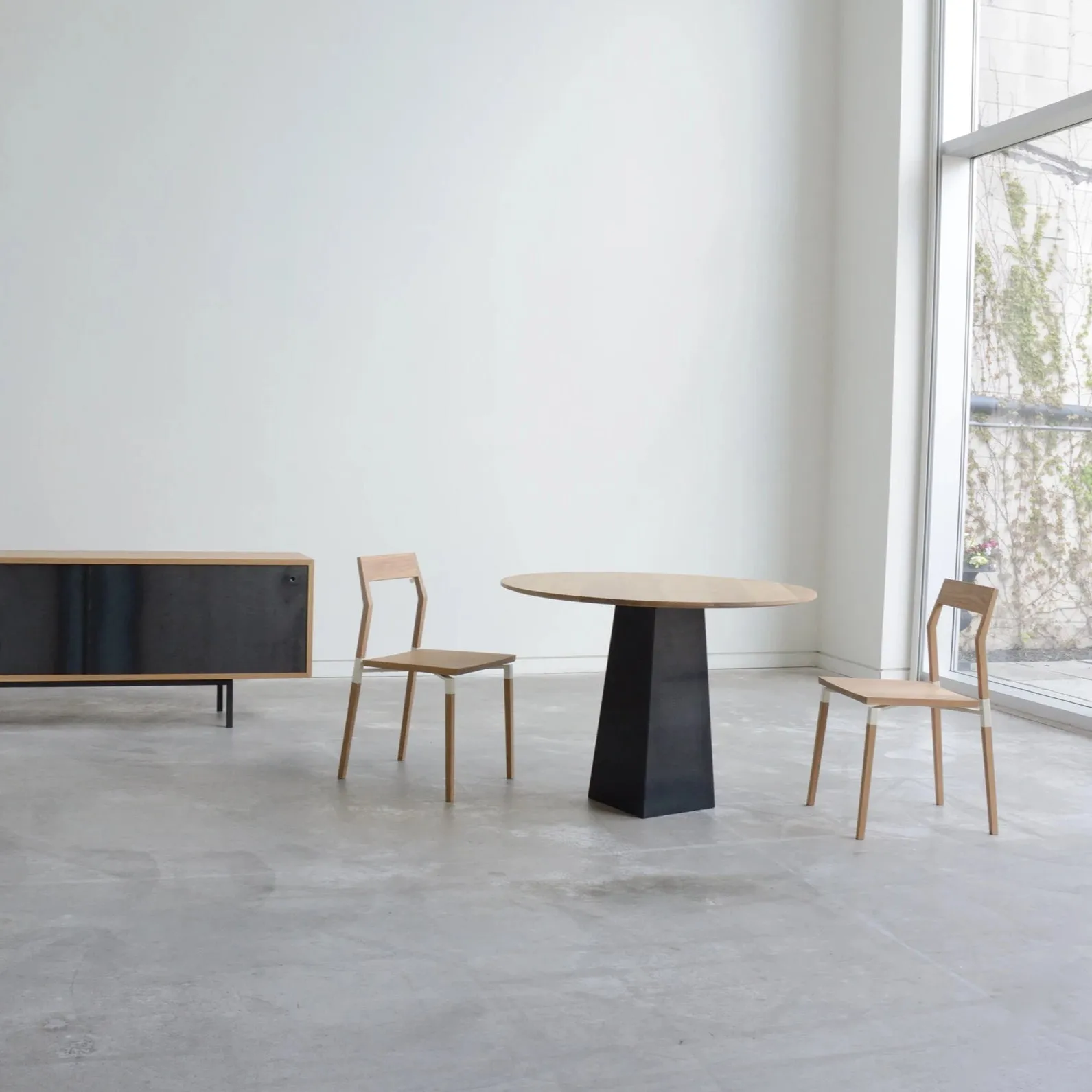 Brockton Dining Table