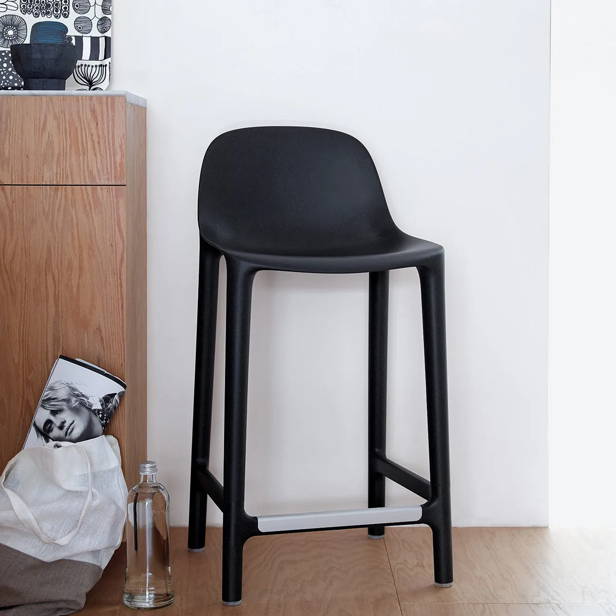 Broom Stool