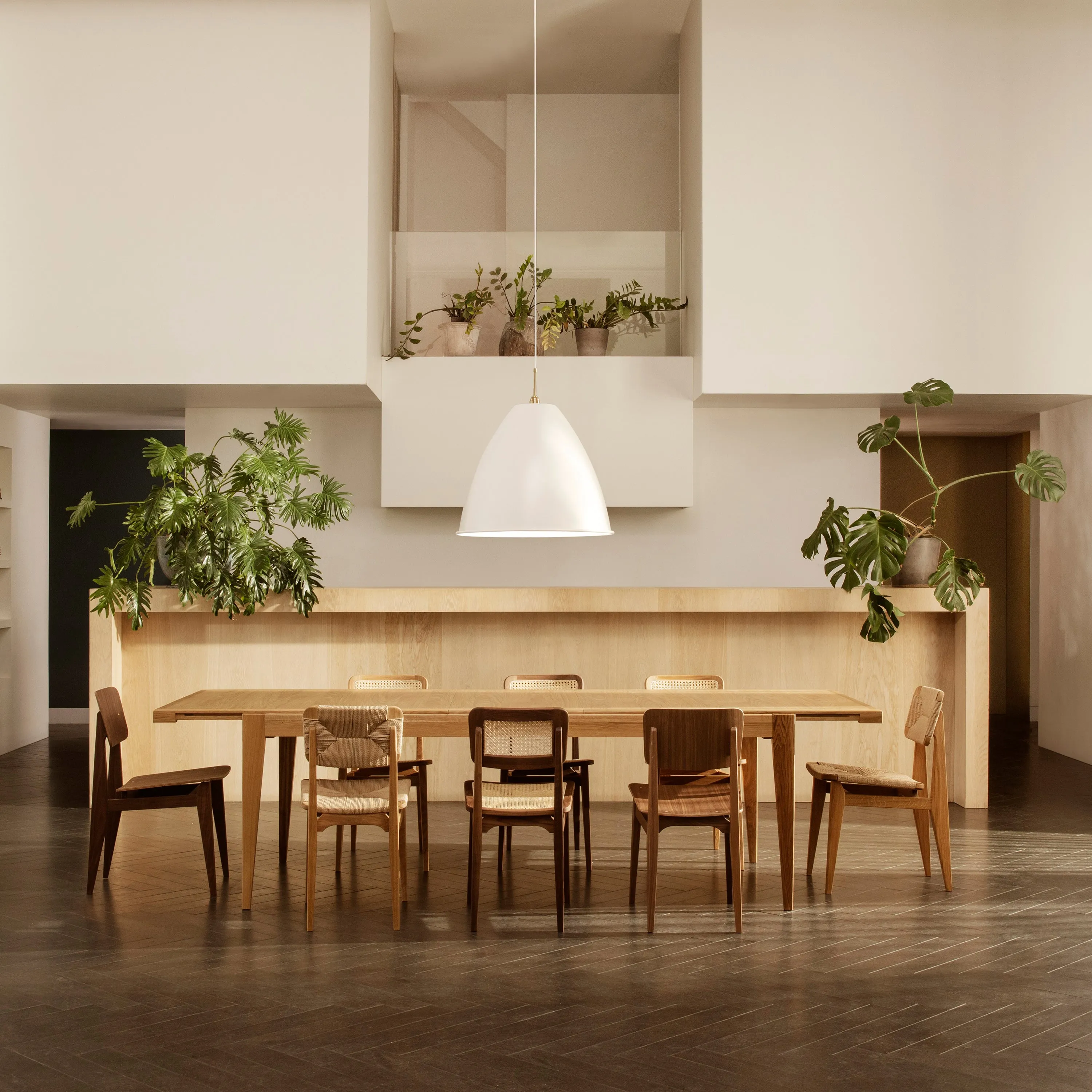 C-Chair Dining Chair