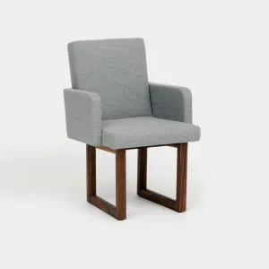 C2 Armchair