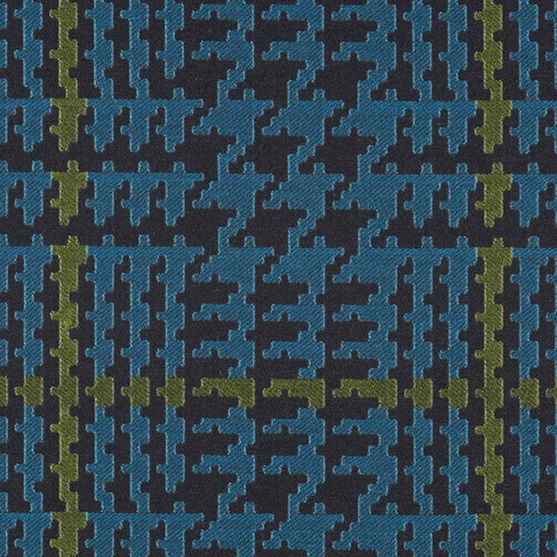C2 Armchair