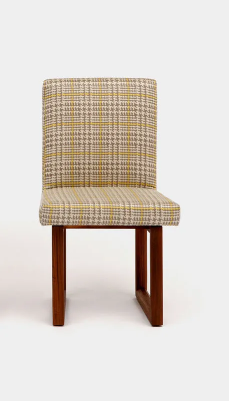 C2 Armchair