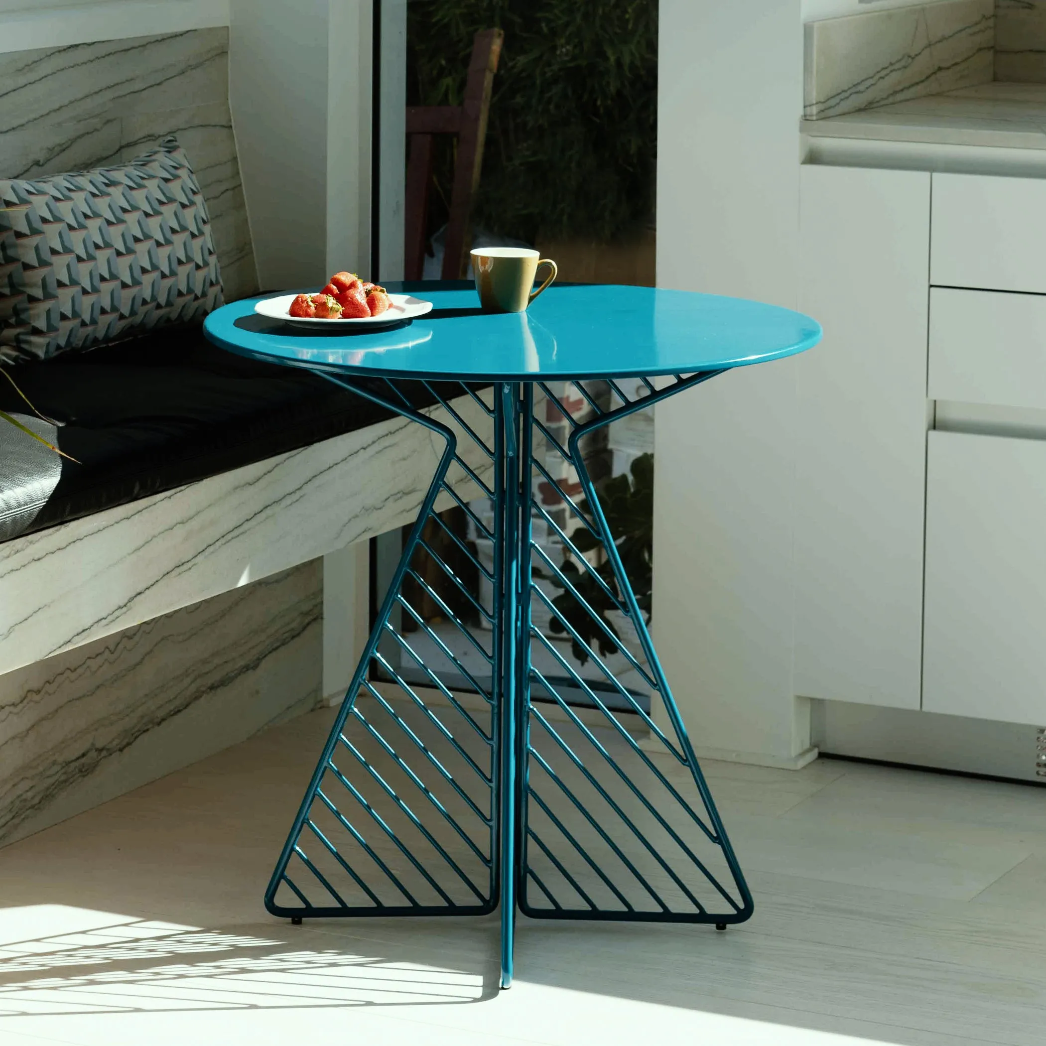 Cafe Round Dining Table