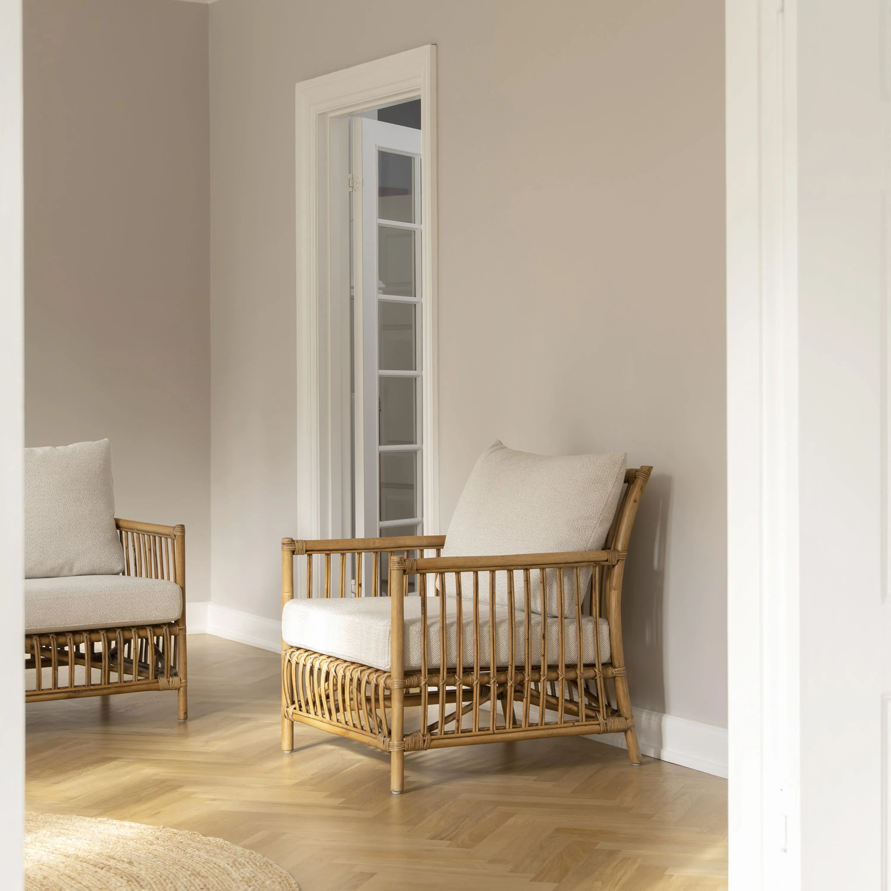 Caroline Lounge Chair