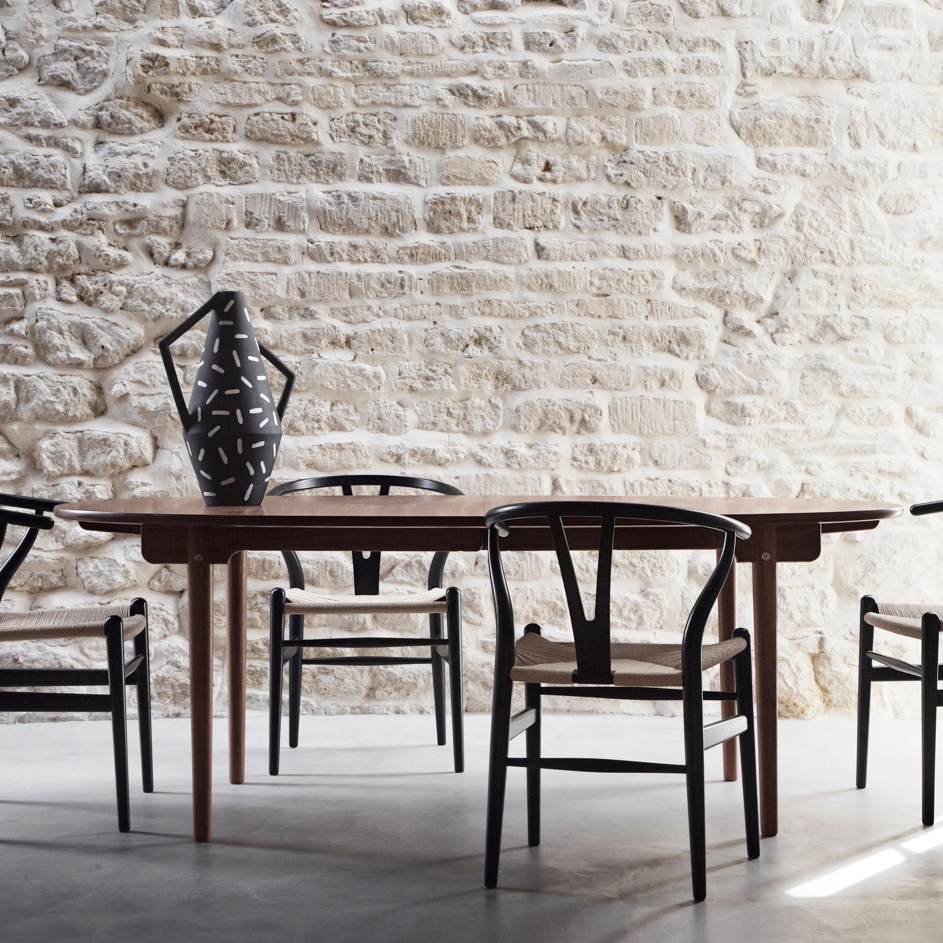 CH338 Dining Table