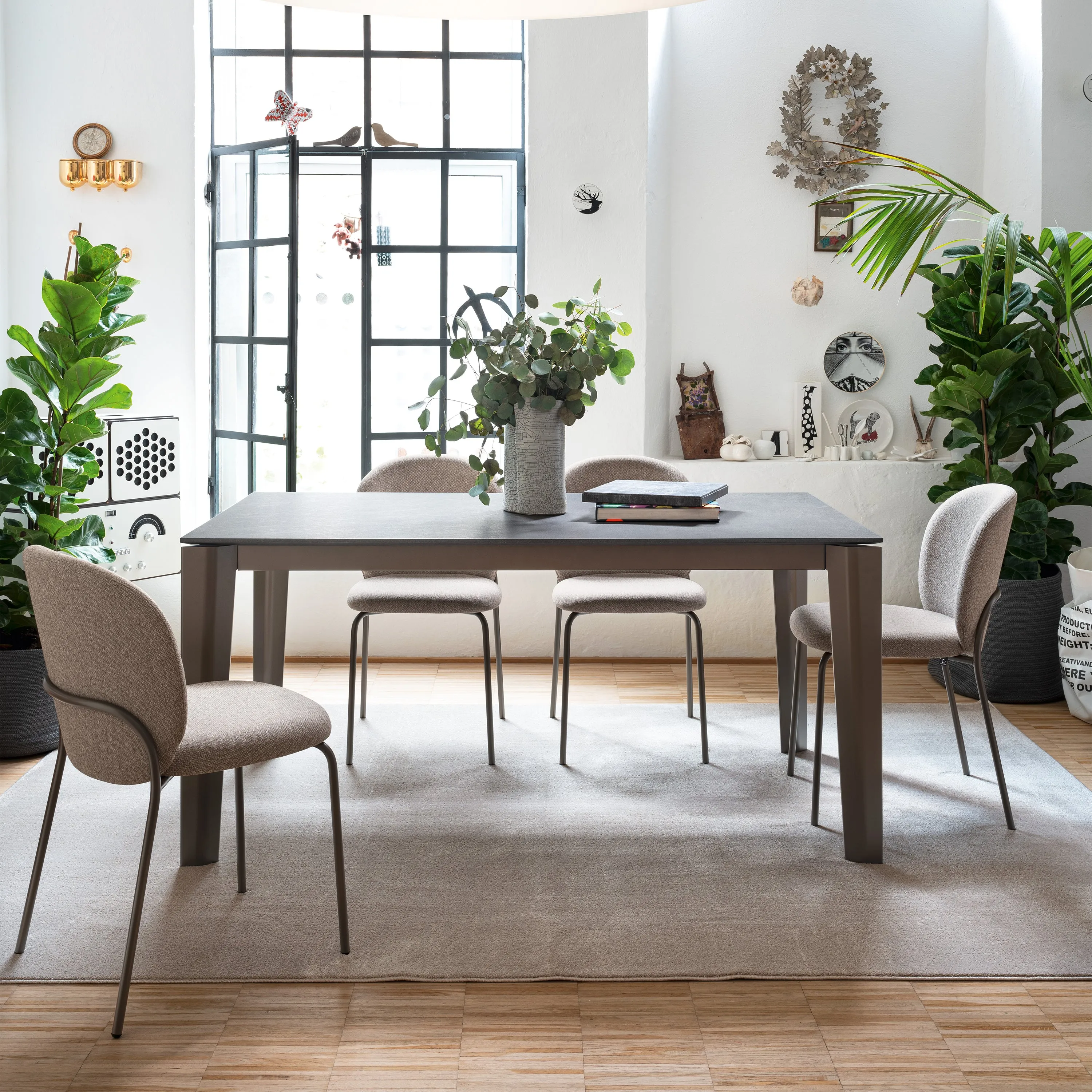 Cozy Mid Upholstered Dining Side Chair