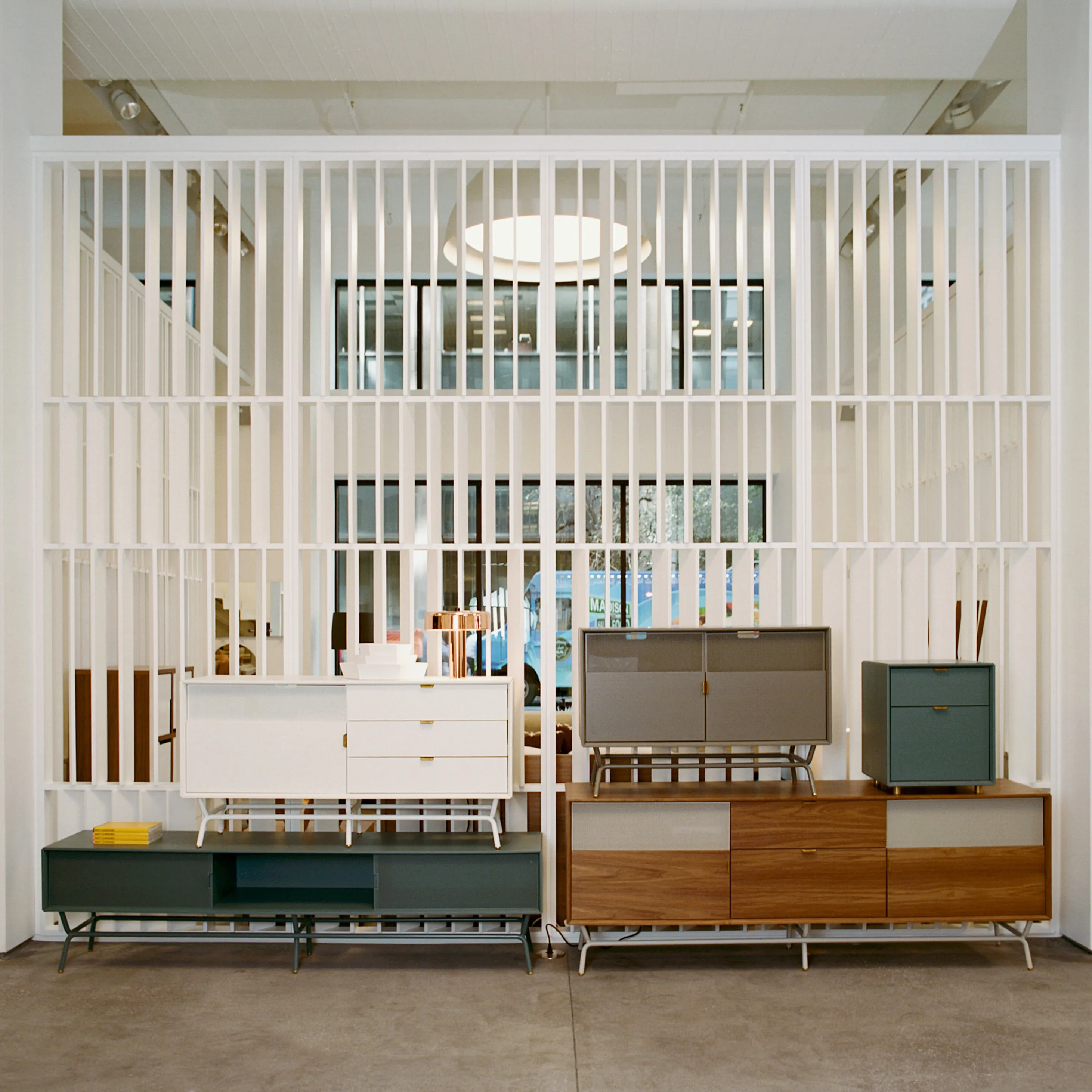 Dang 1 Door/3 Drawer Console