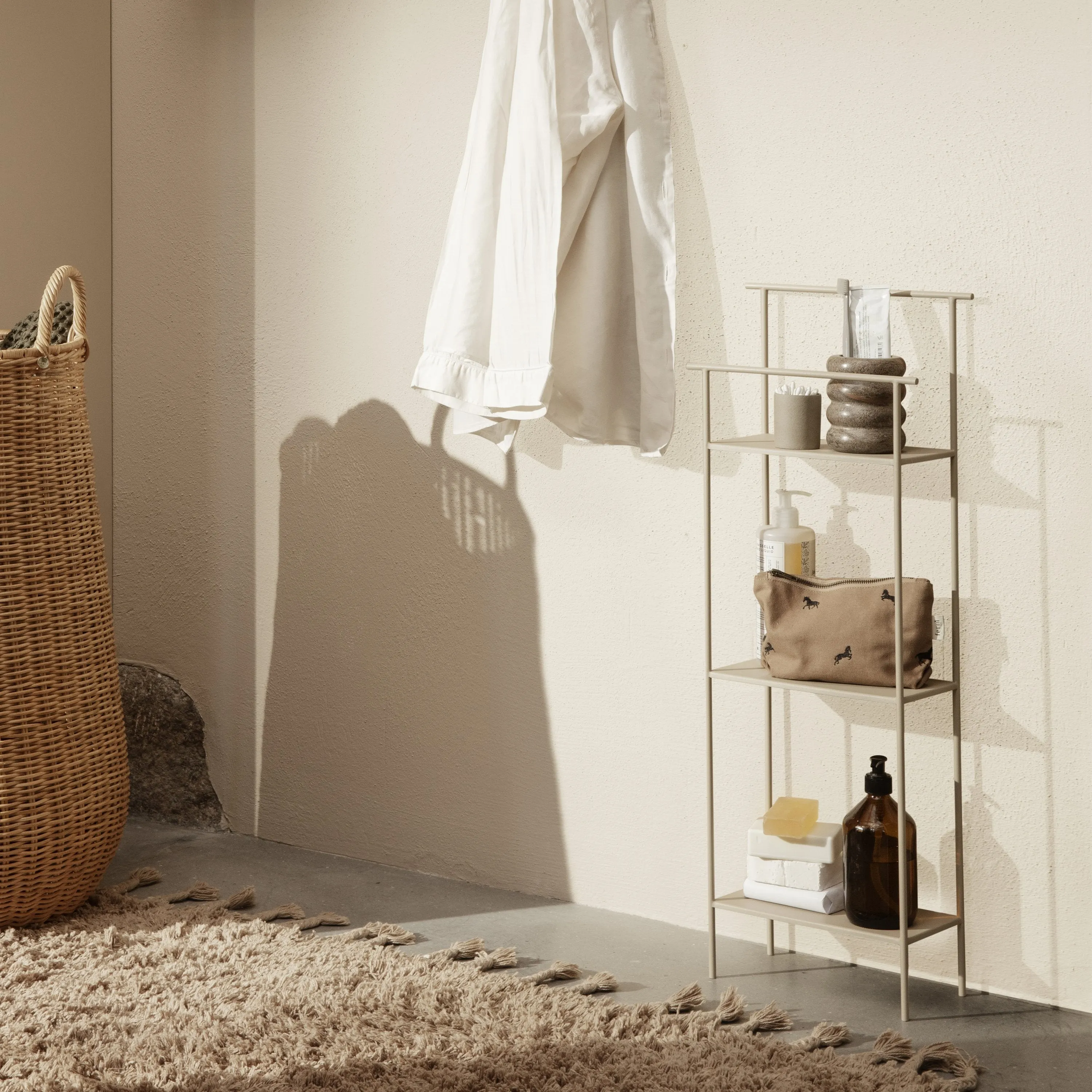 Dora Shelving Unit