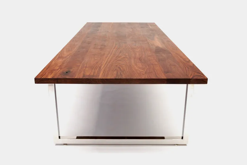 GAX 48 Dining Table