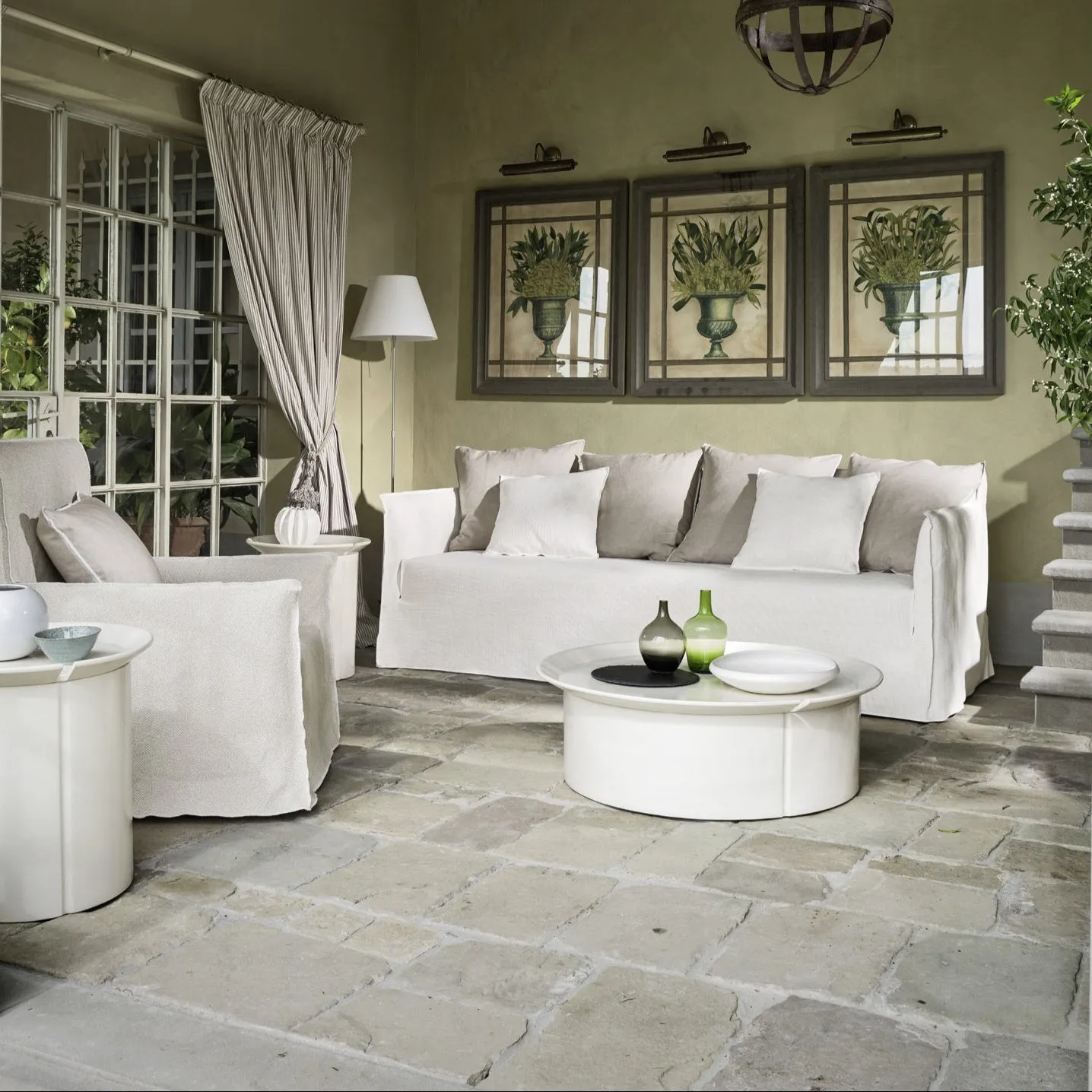 Ghost 12 Sofa