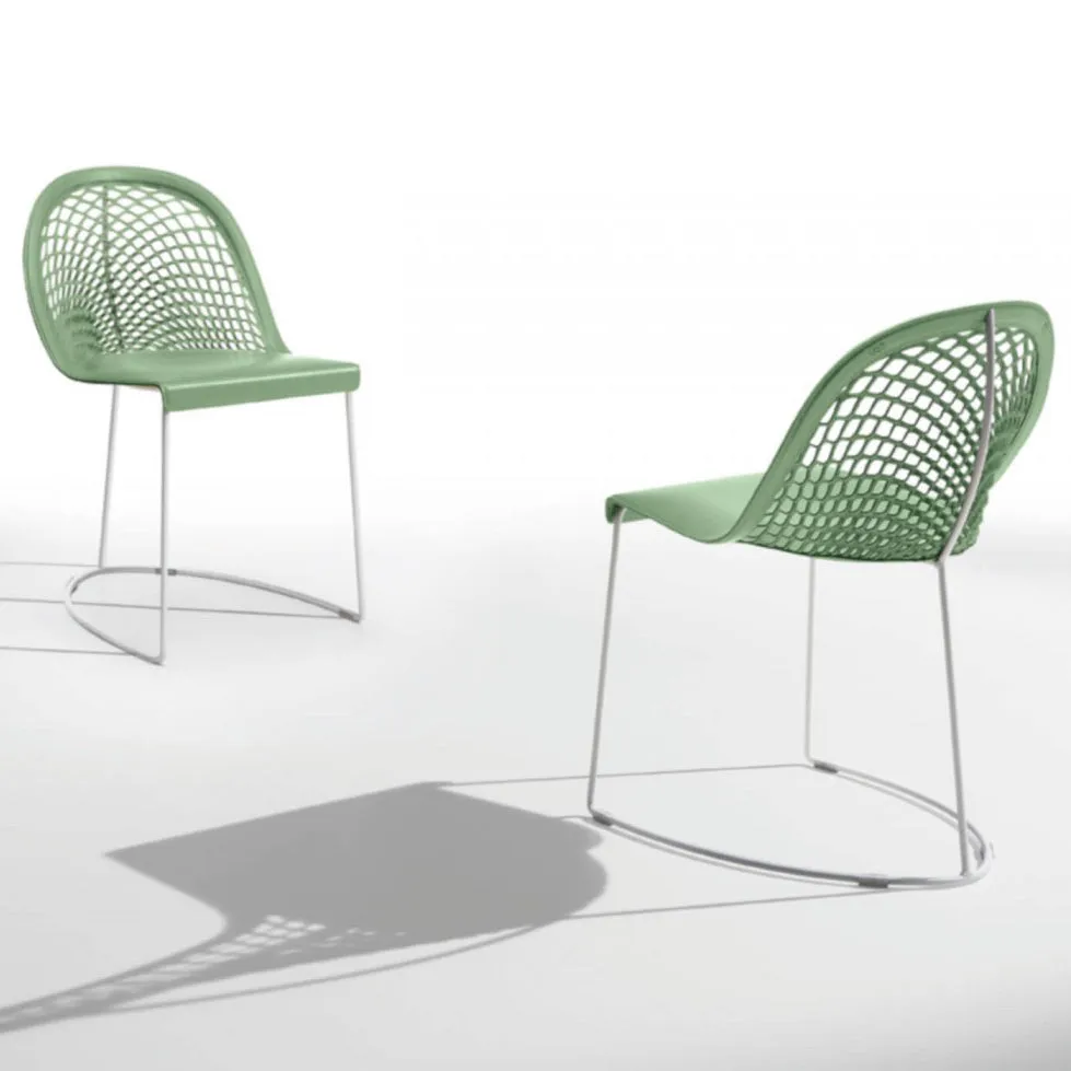 Guapa S M CU Dining Chair