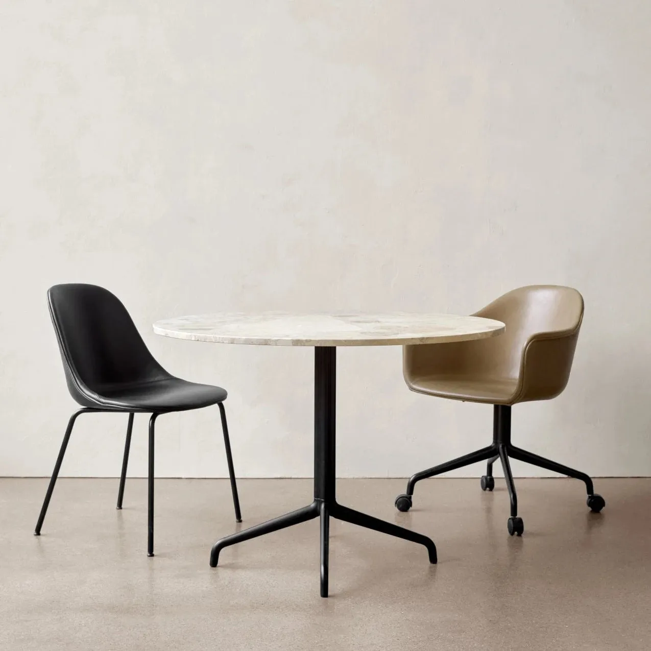 Harbour Column Round Dining Table with Star Base