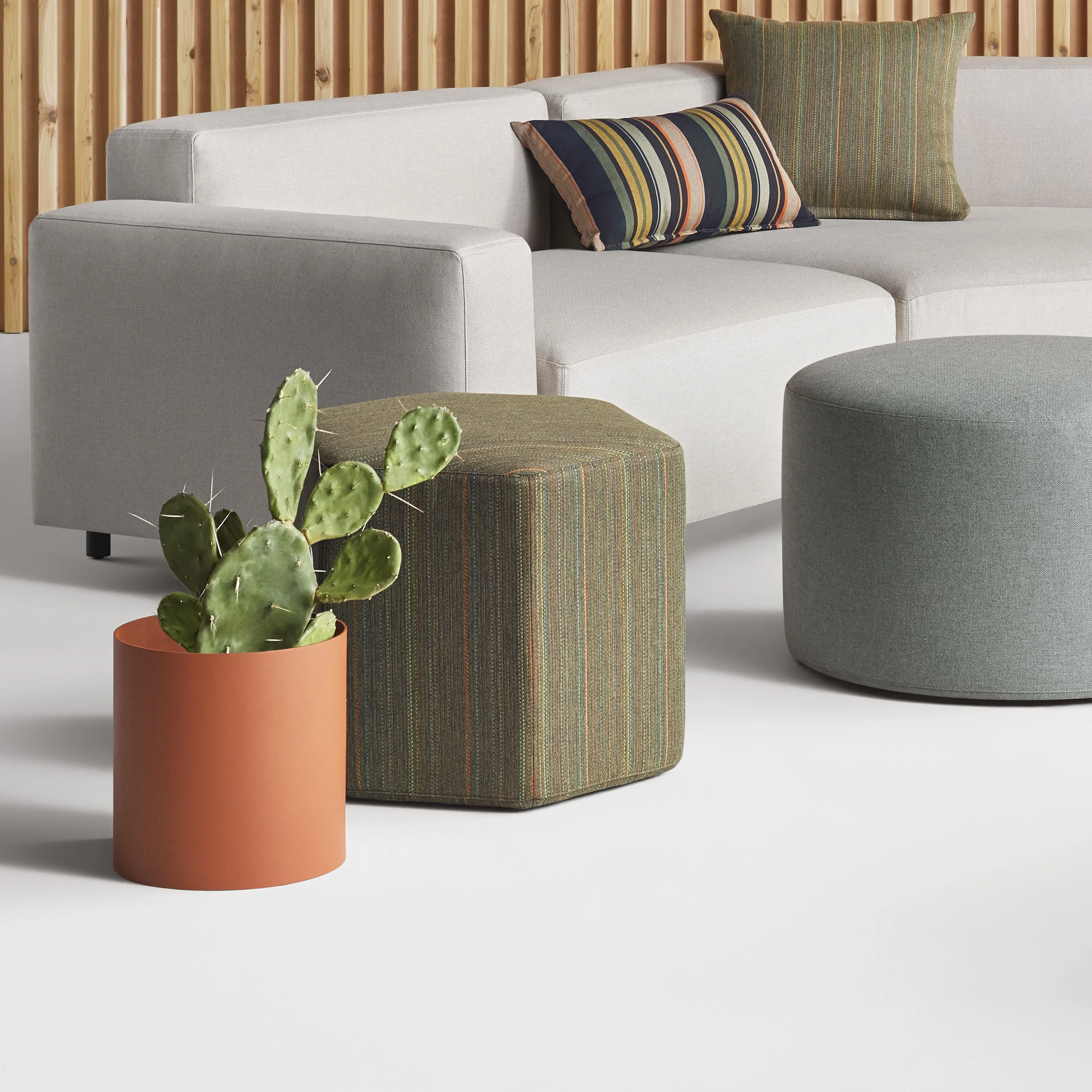 Hecks Ottoman