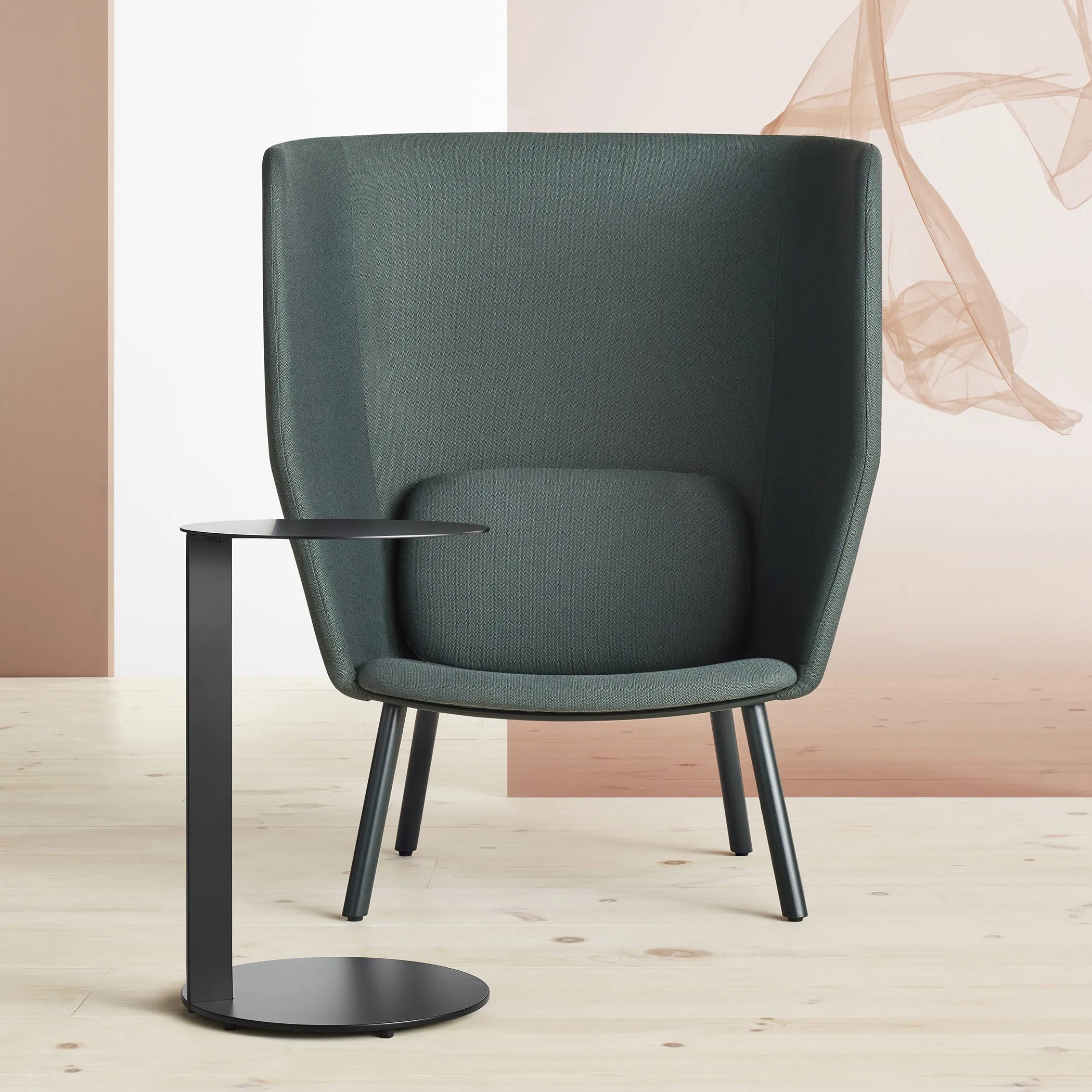 Hedge High Back Lounge Chair