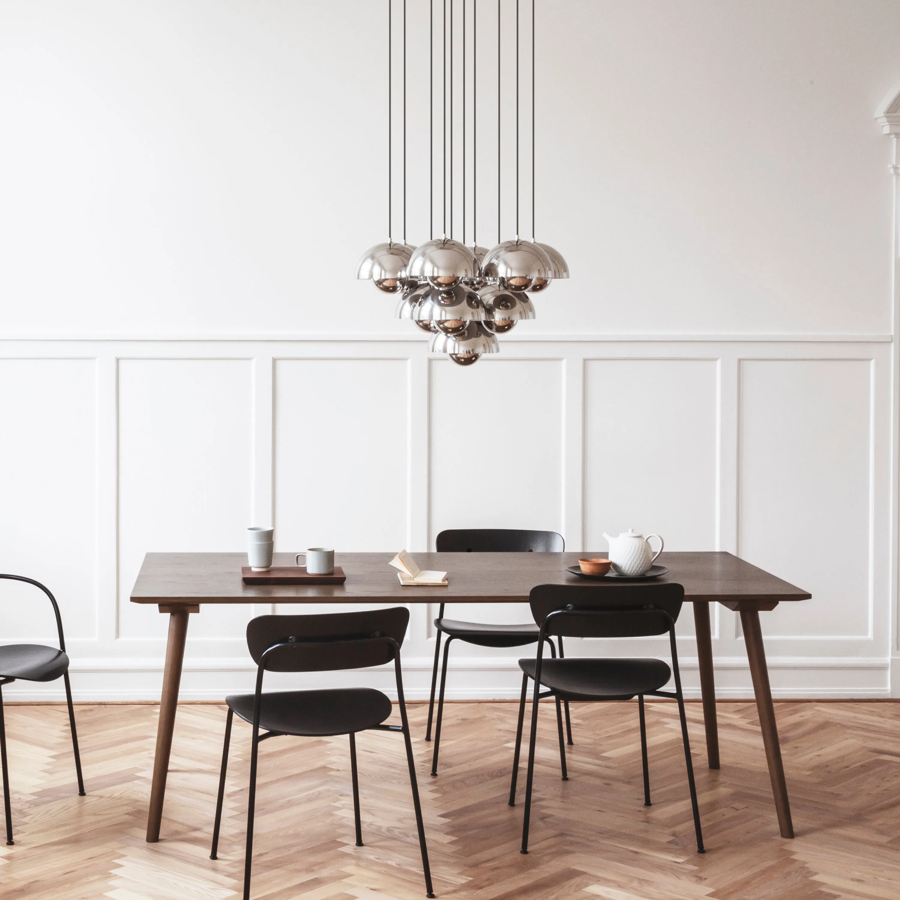 In Between Rectangle Dining Table