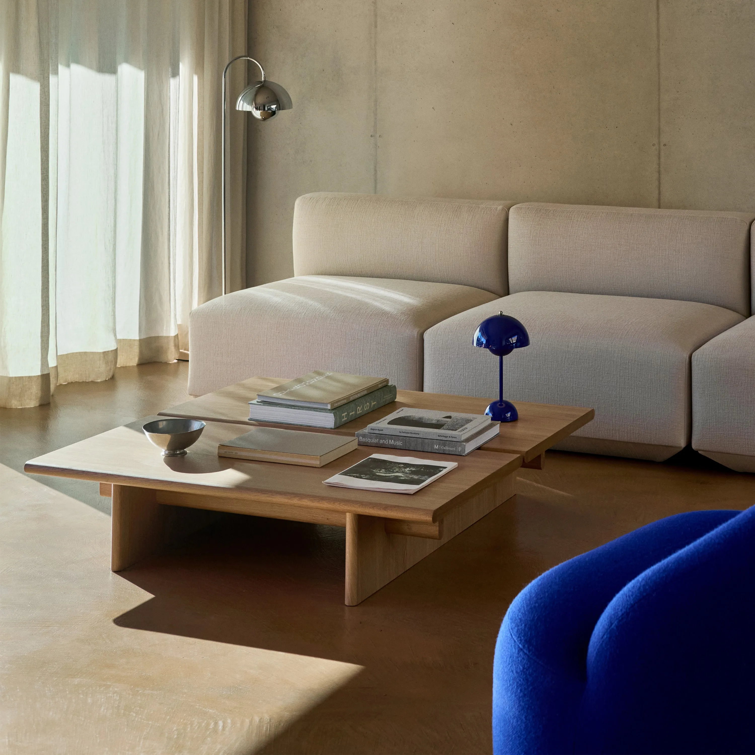 Ita Coffee Table
