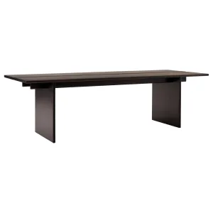 Ita Dining Table