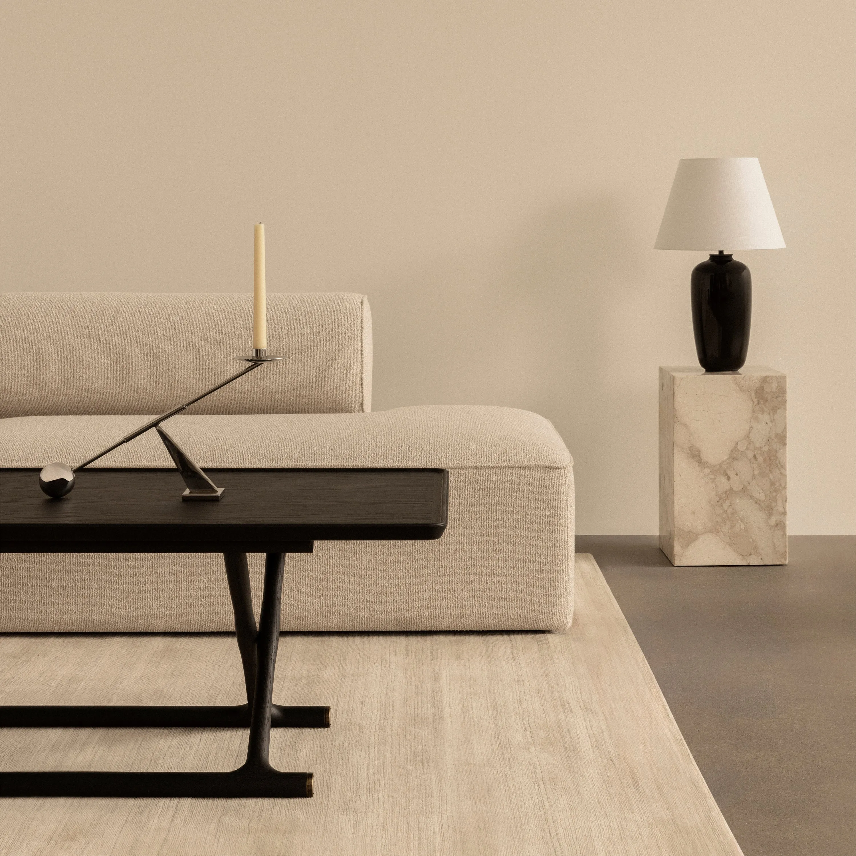 Jger Lounge Table