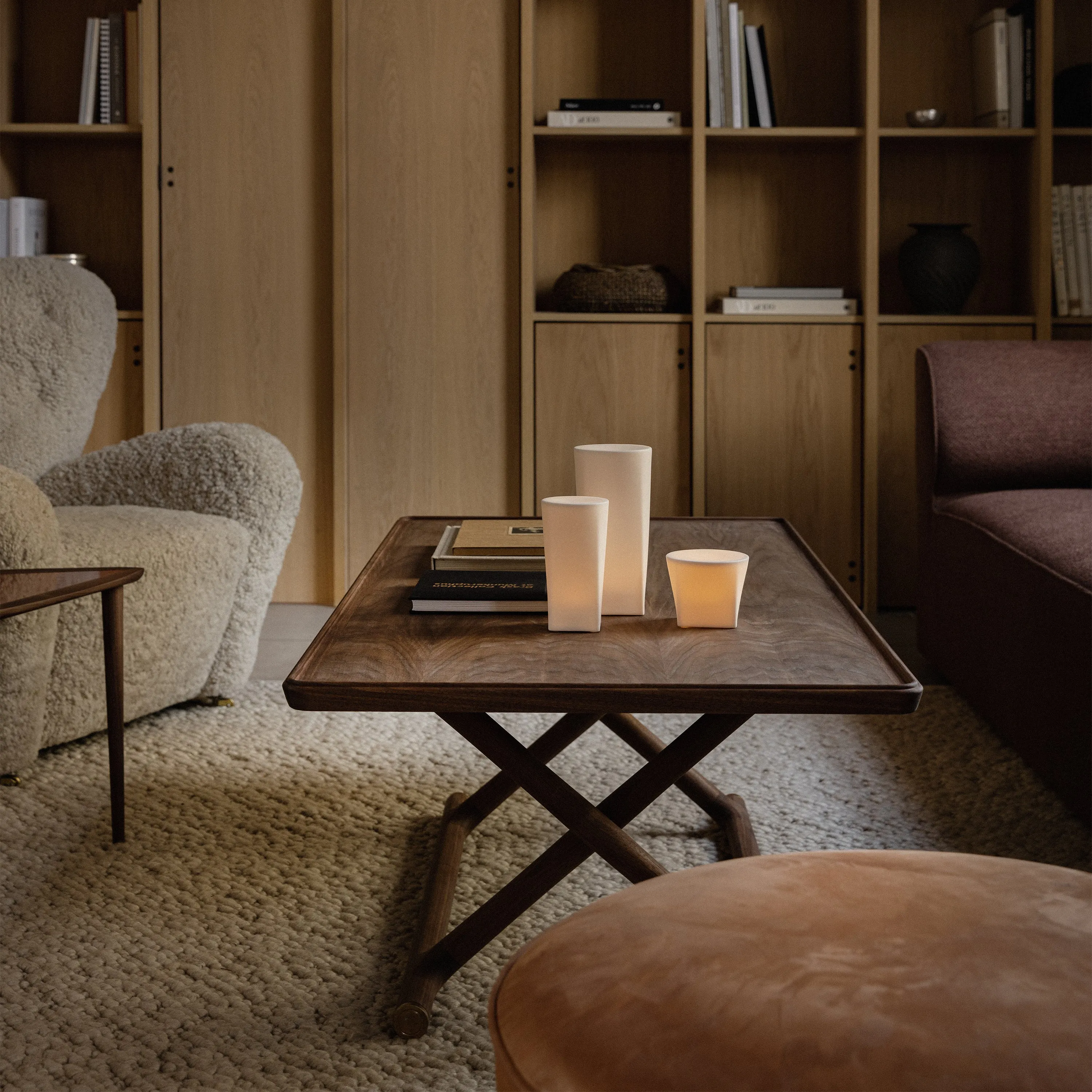 Jger Lounge Table