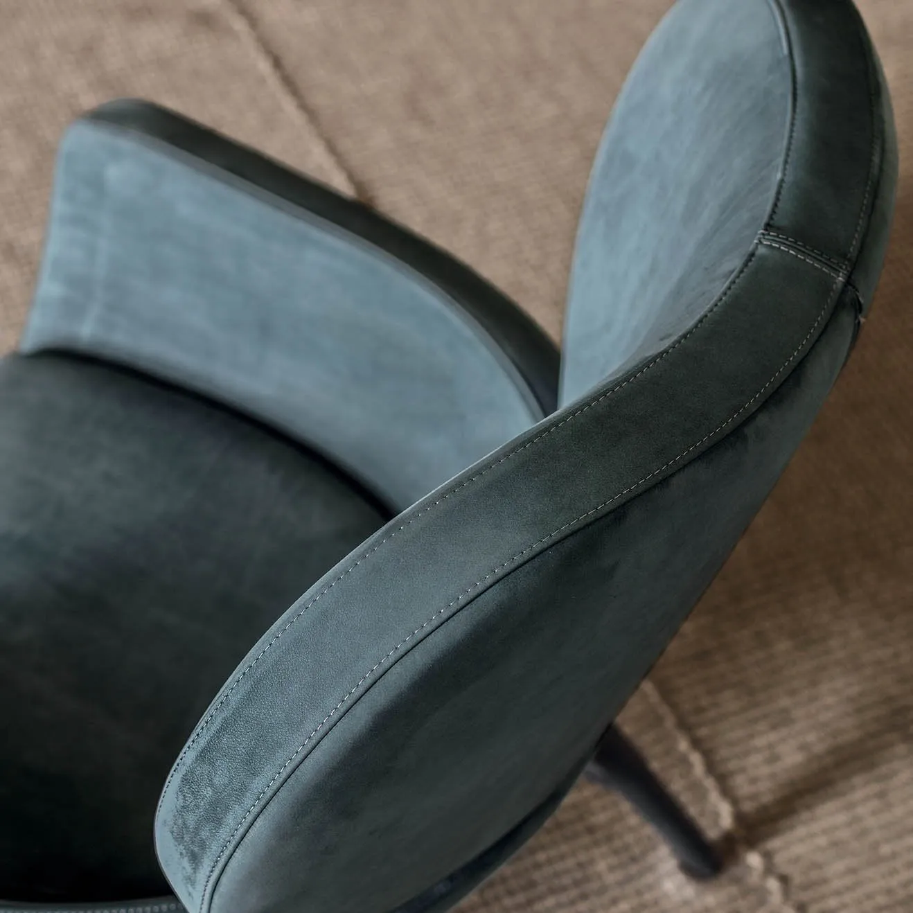 Laurie Lounge Chair