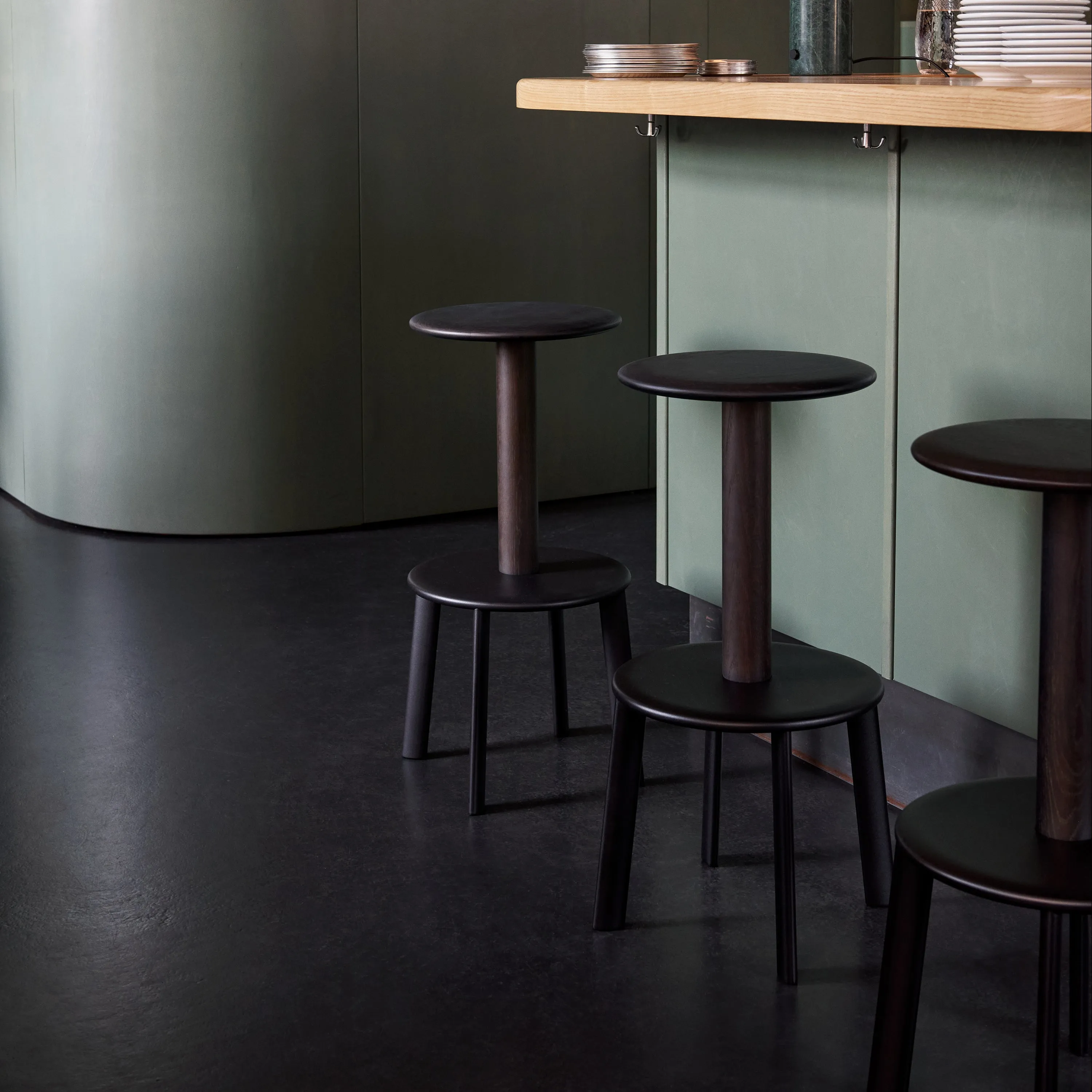Massif Stool