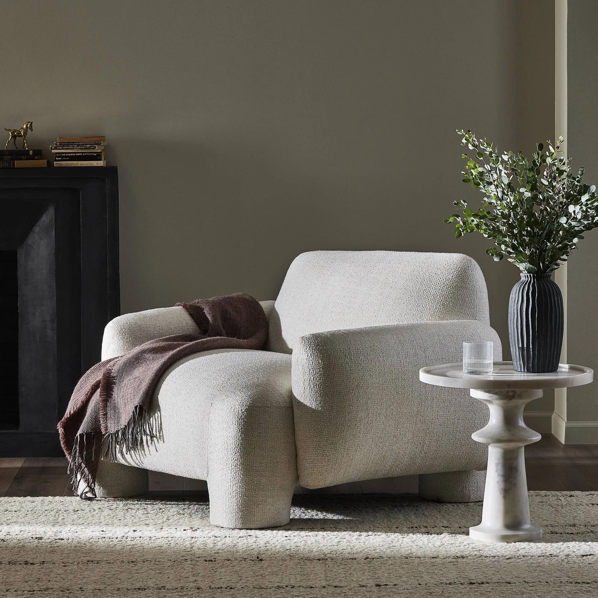 Mingh Lounge Chair