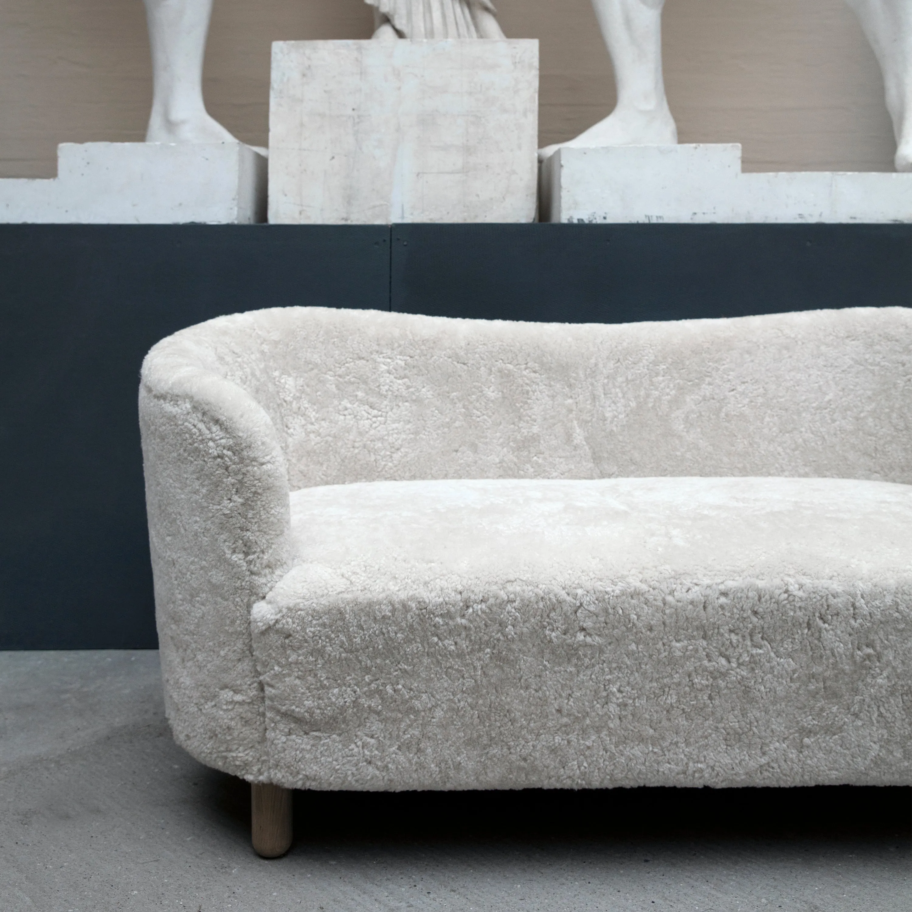 Mingle Sofa