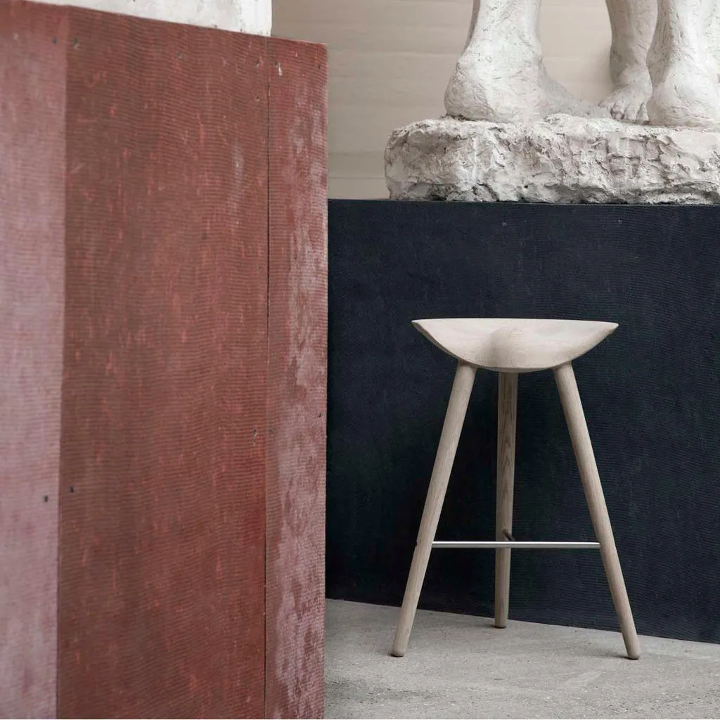 ML42 Stool