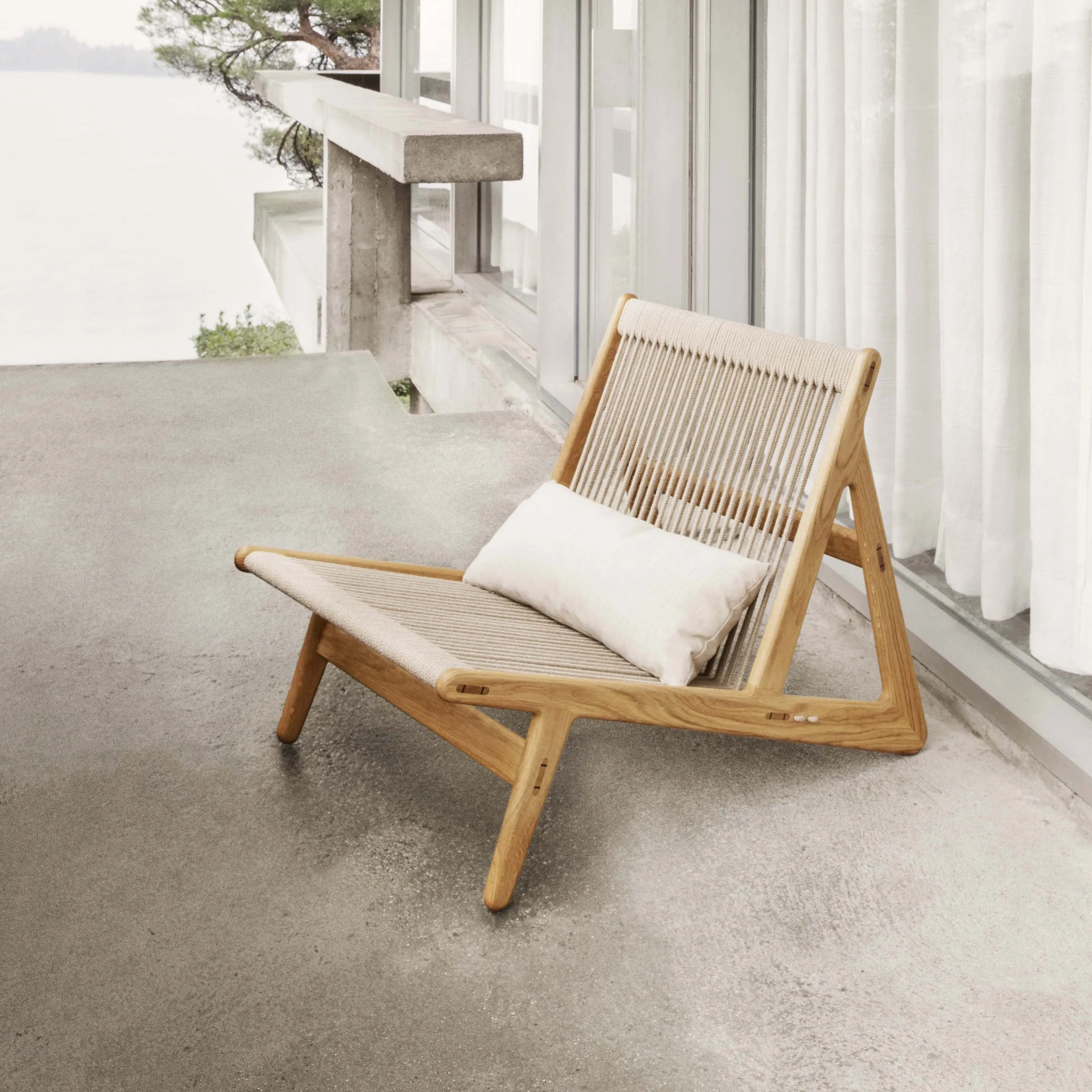 MR01 Initial Chair