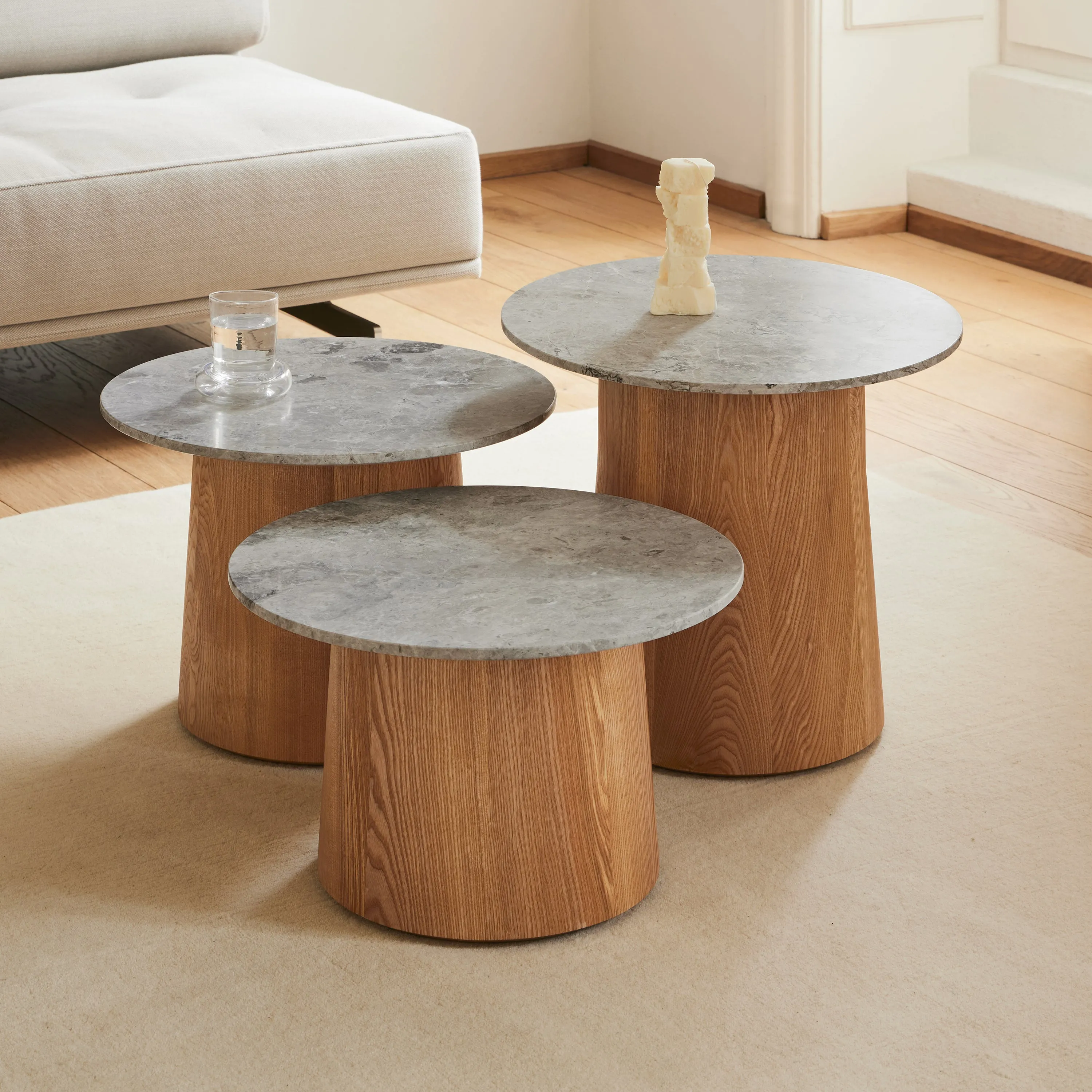 Niveau Coffee Table