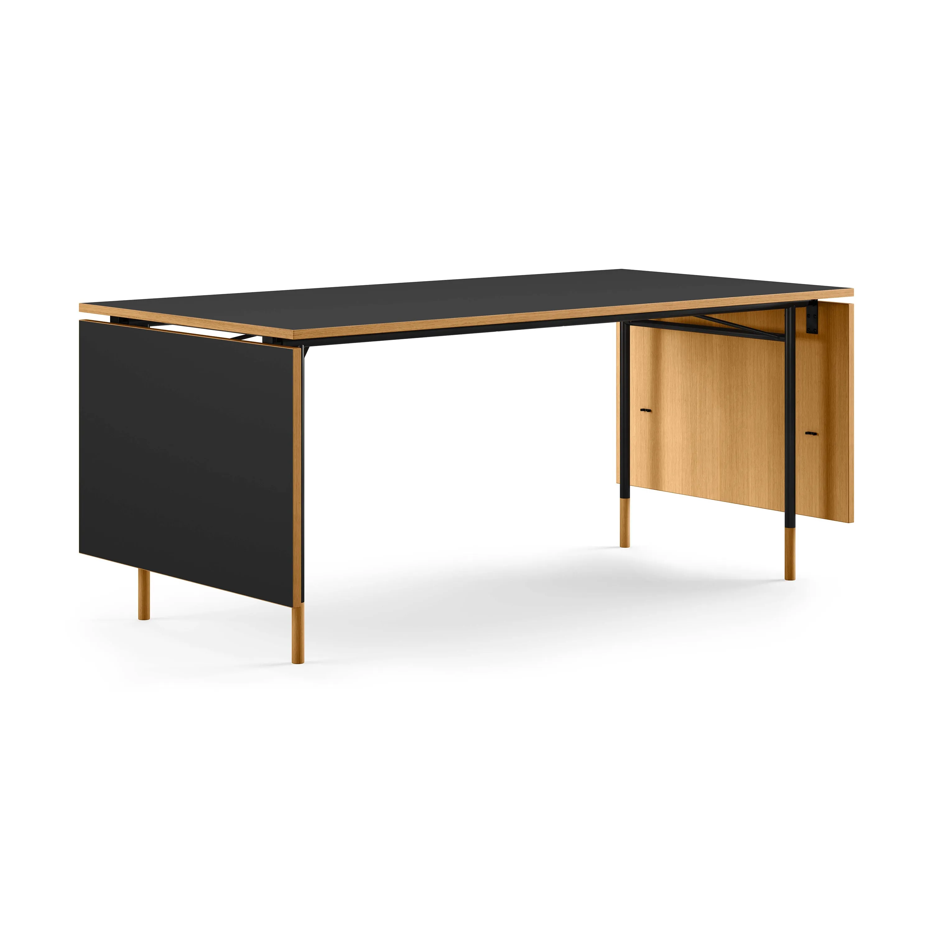 Nyhavn Extendable Dining Table