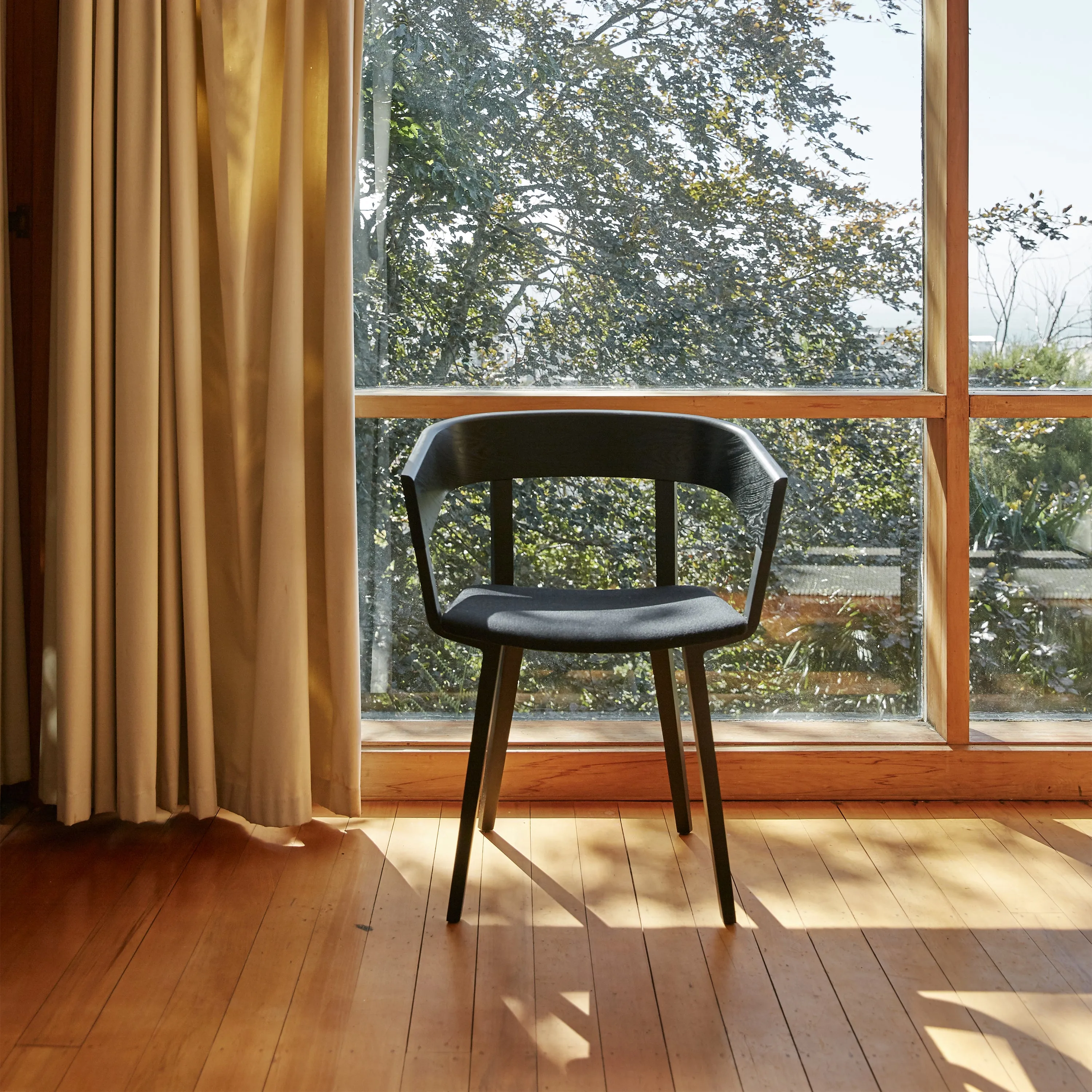 Odin Upholstered Chair