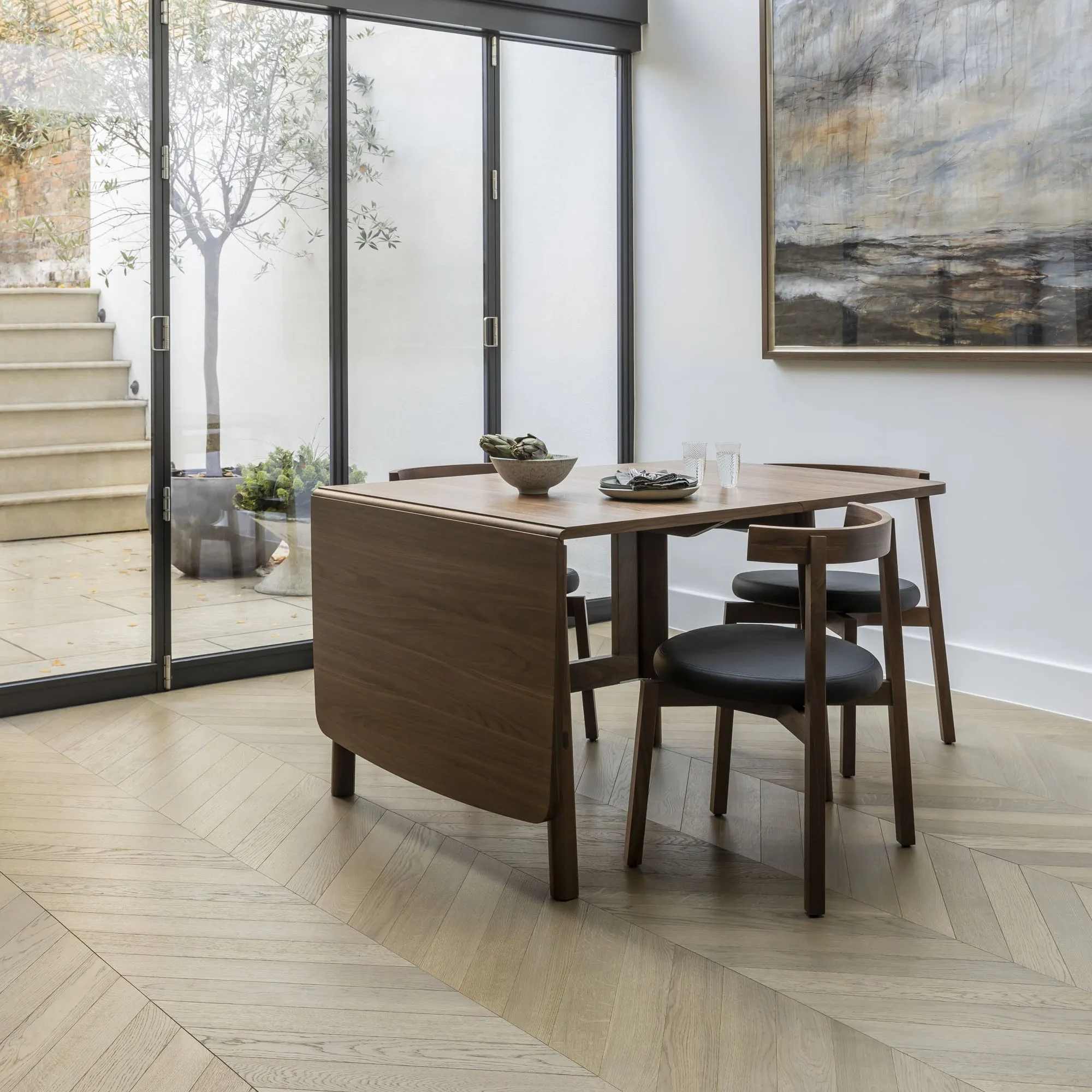 Oki-Nami Dining Chair