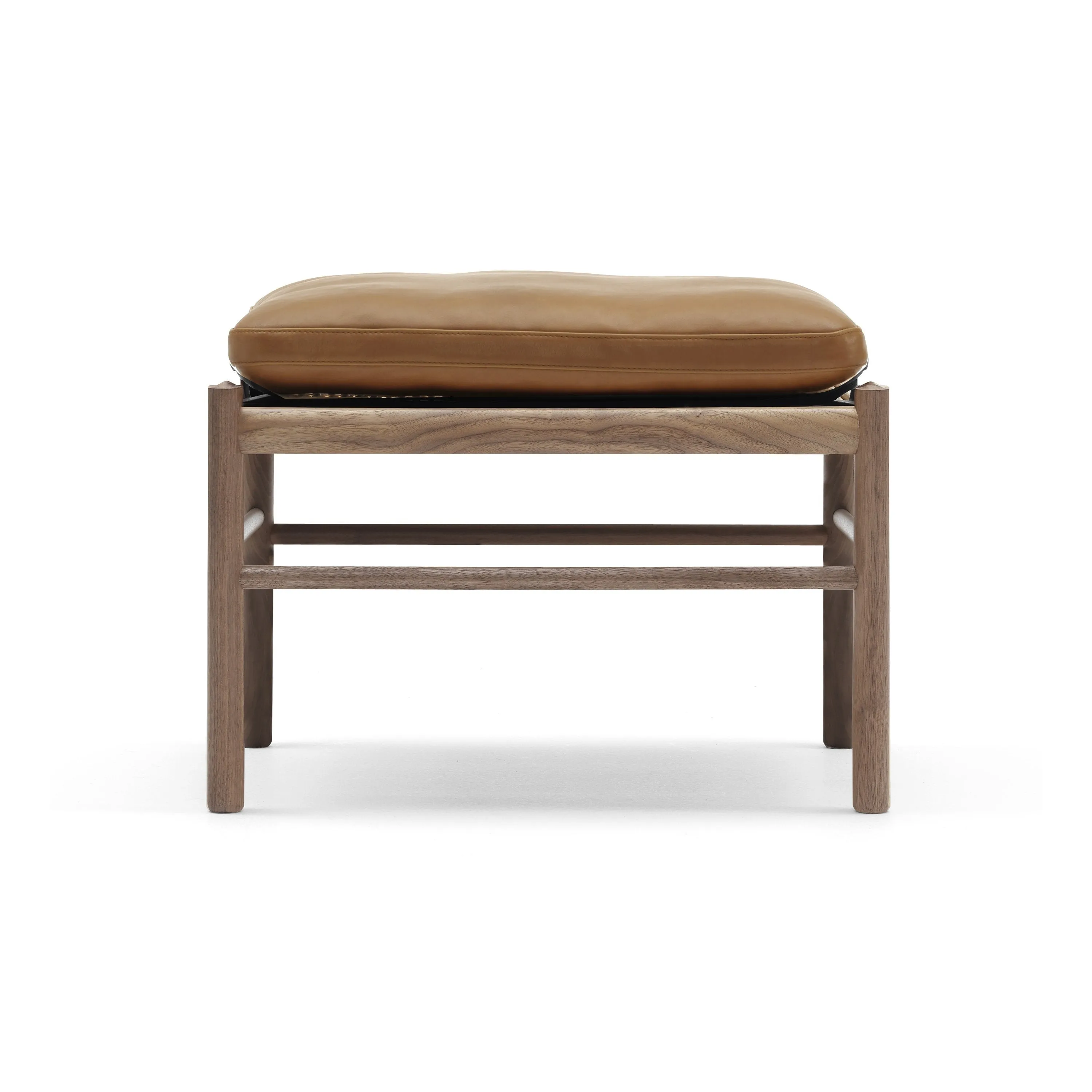 OW149-2 Colonial Sofa