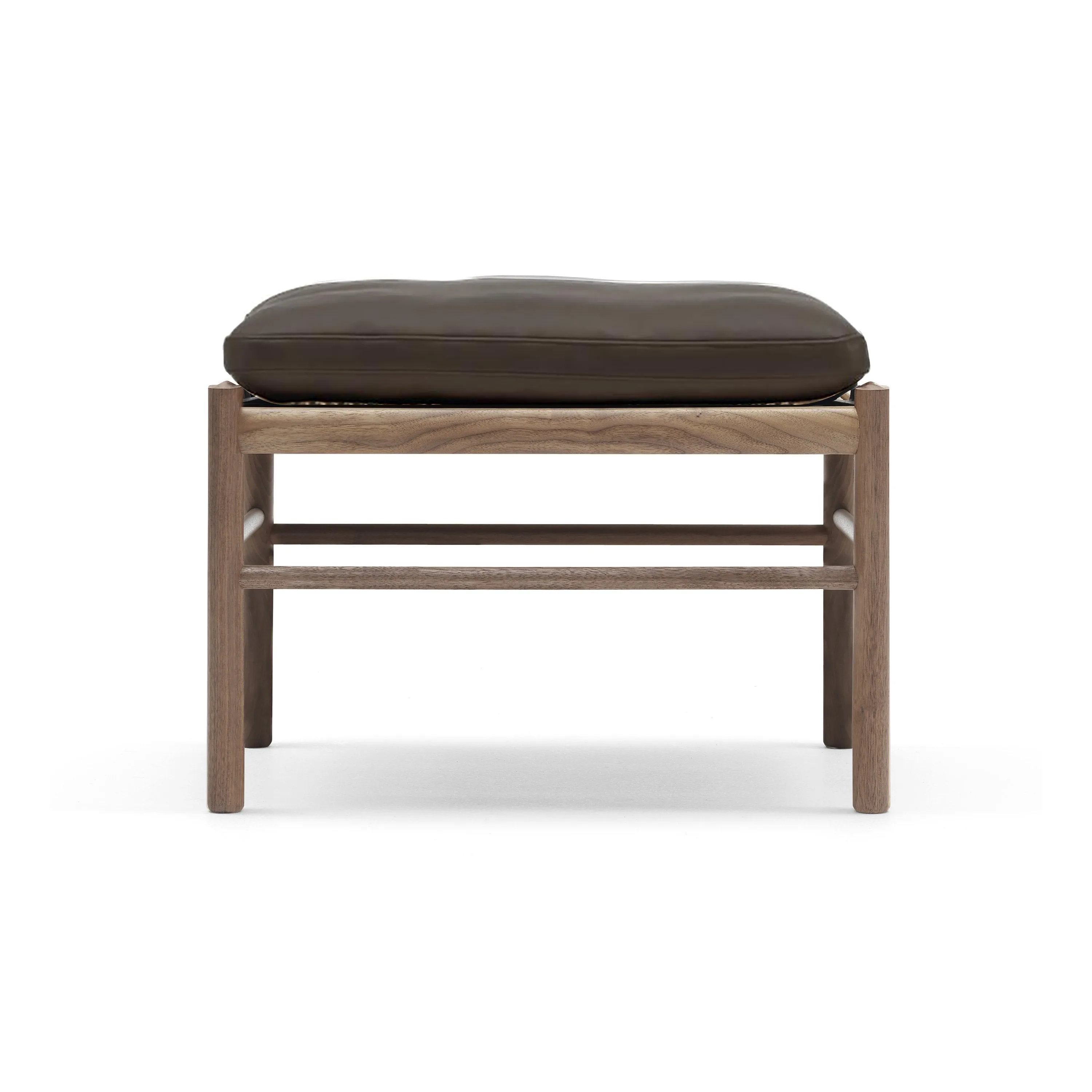 OW149-2 Colonial Sofa