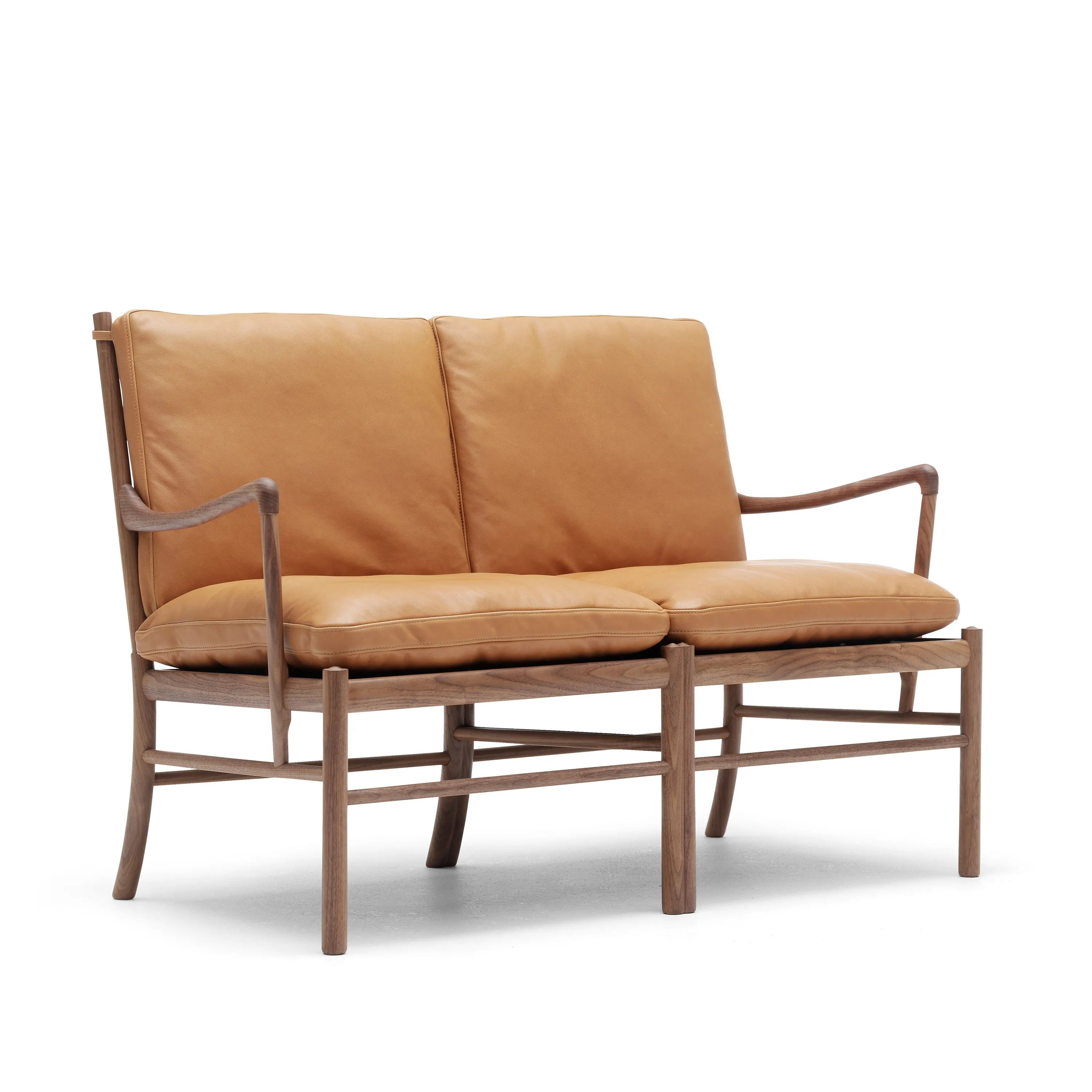 OW149-2 Colonial Sofa