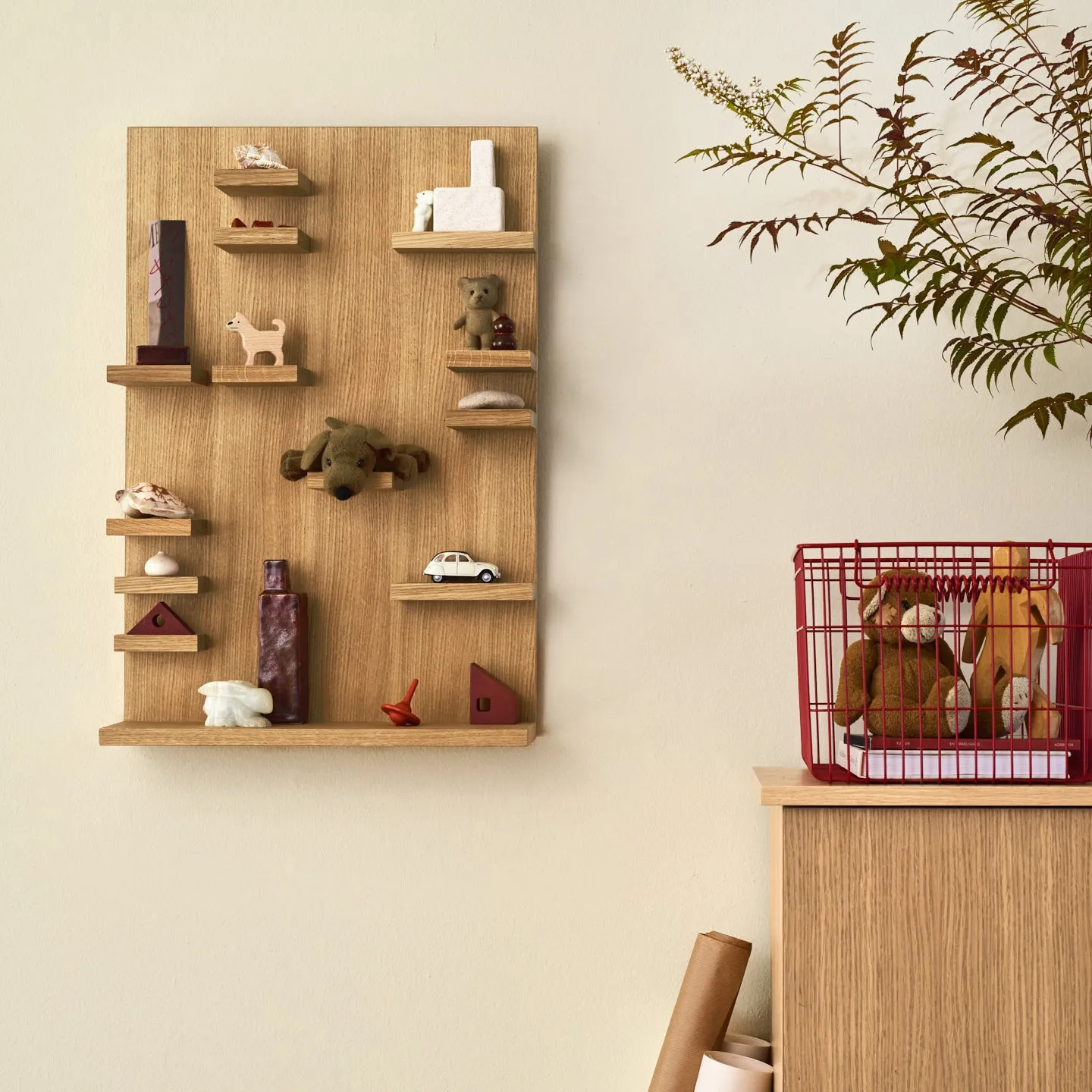 Parade Shelf