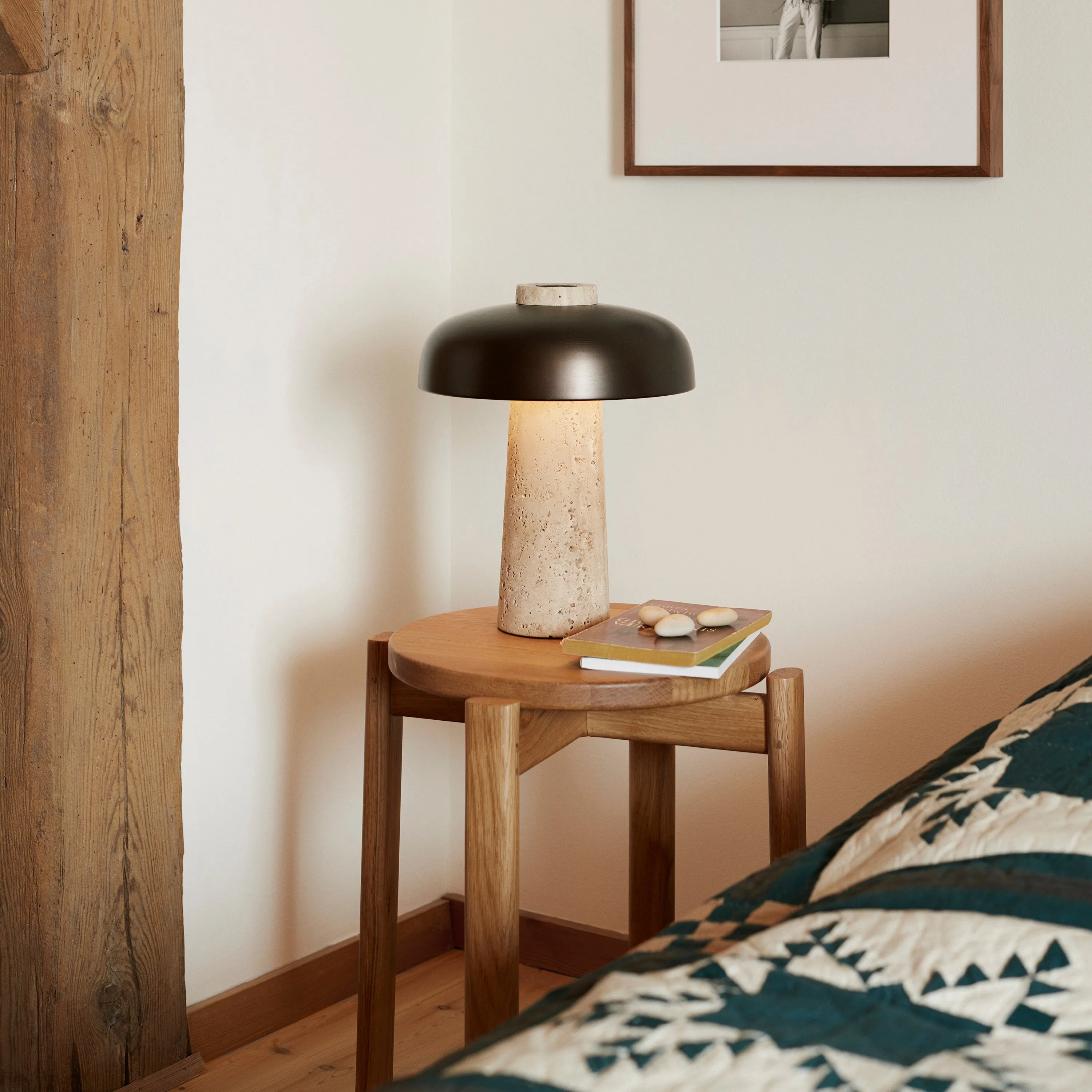 Passage Stool