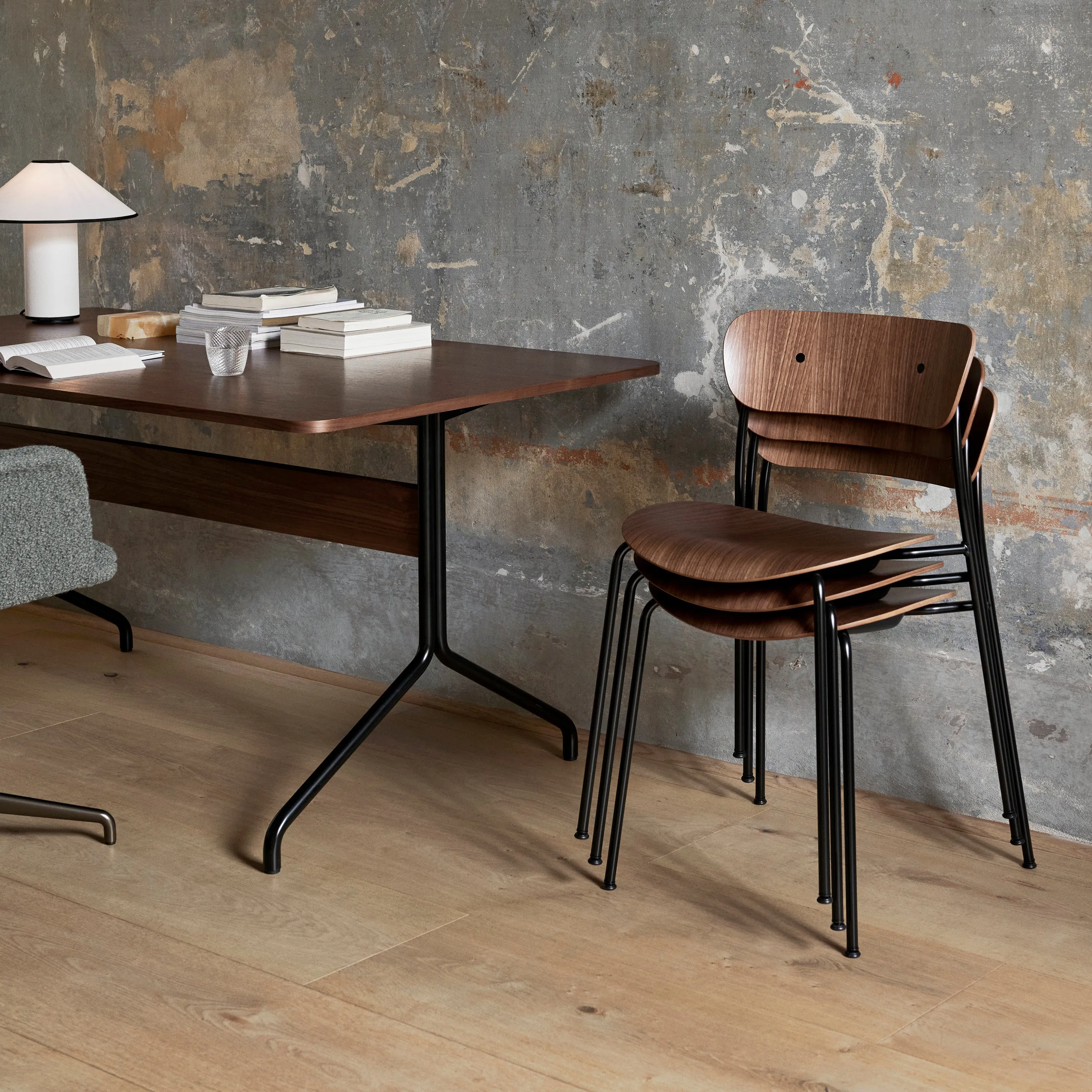 Pavilion Dining Table
