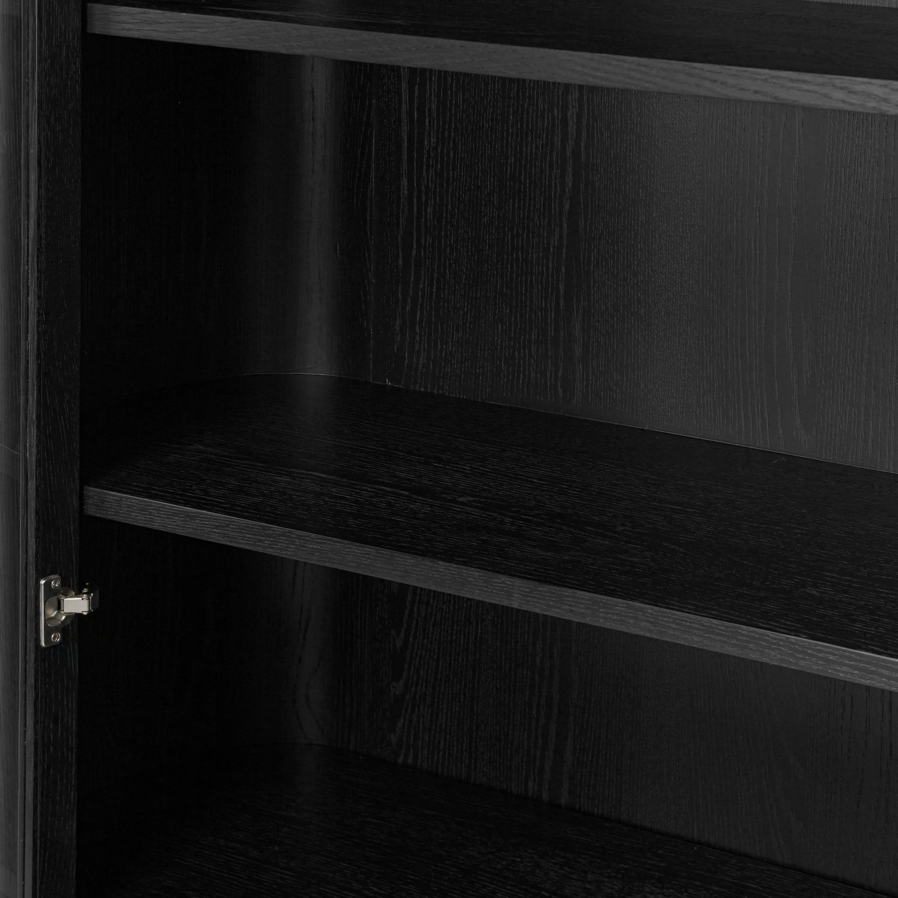 Pilar Cabinet