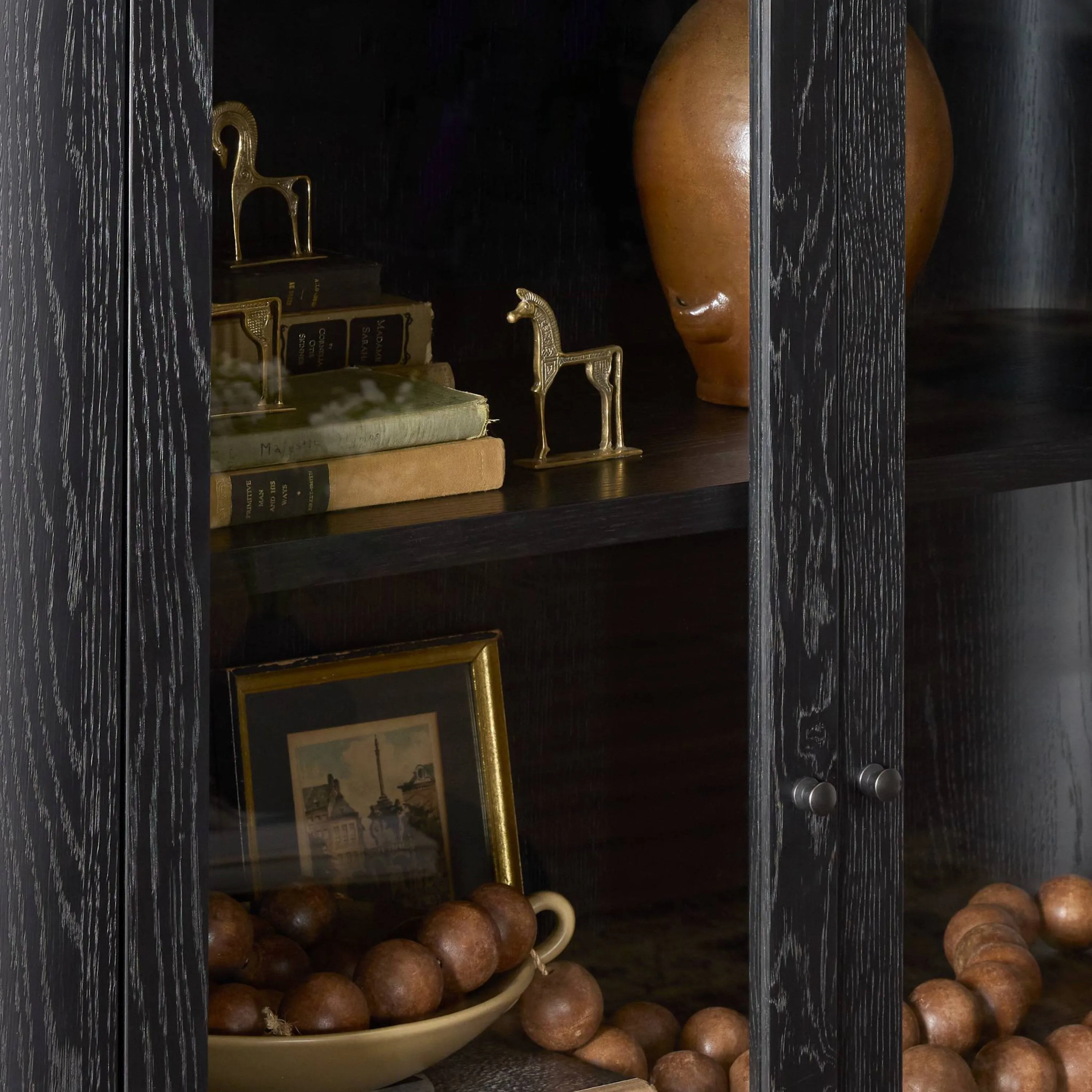 Pilar Cabinet